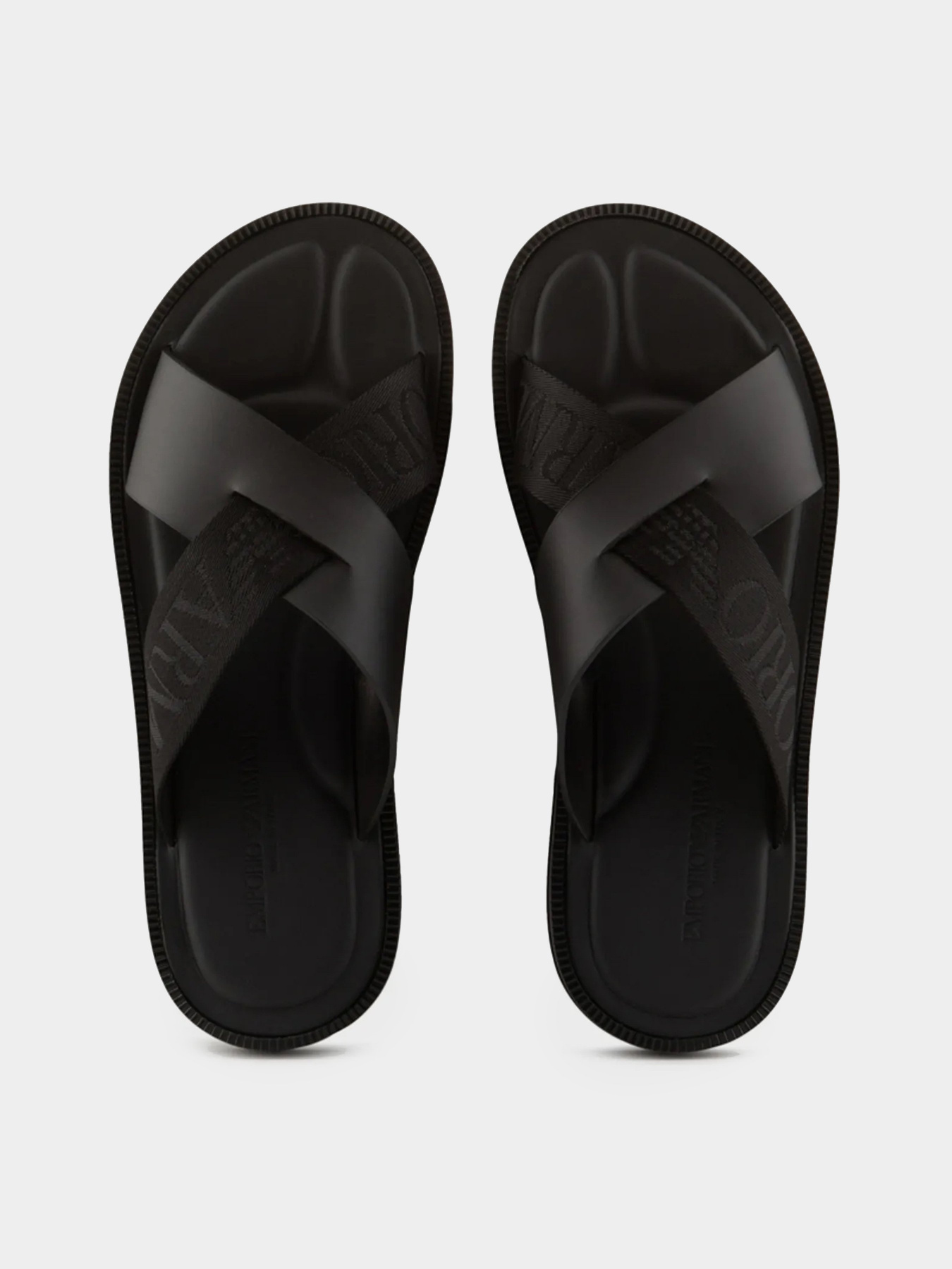 Шльопанці Emporio Armani модель X4P124-XN787-K001 Фото