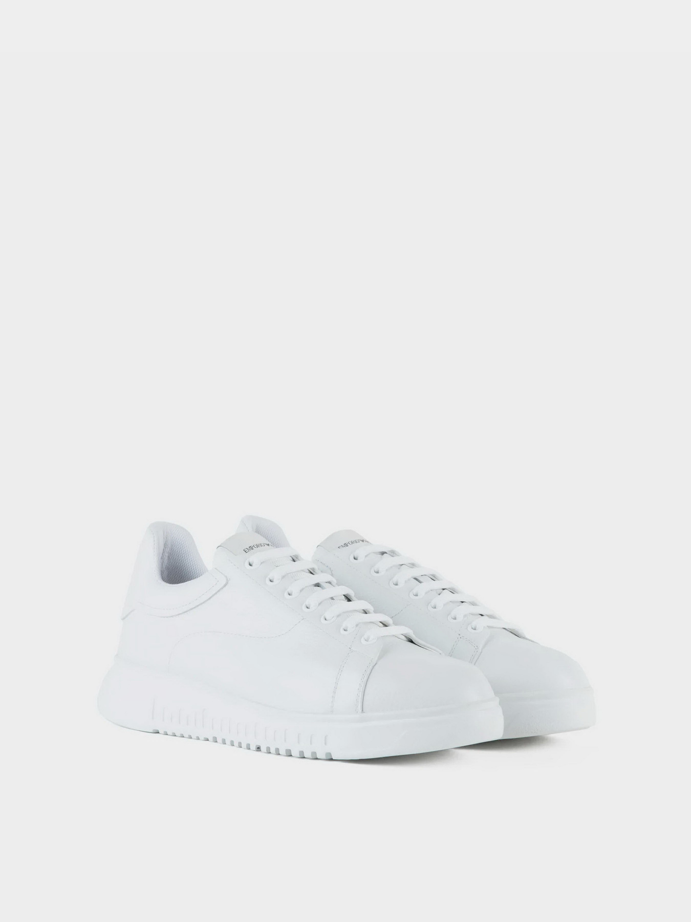 Кроссовки Emporio Armani модель X4X264-XF768-00001 Фото