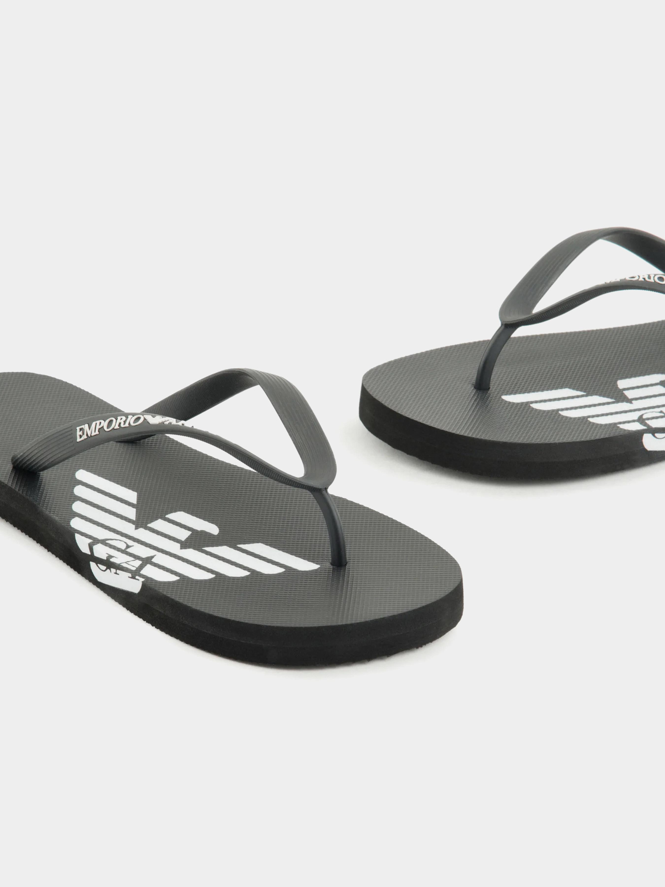 В'єтнамки Emporio Armani модель XVQS08-XN746-A120 Фото