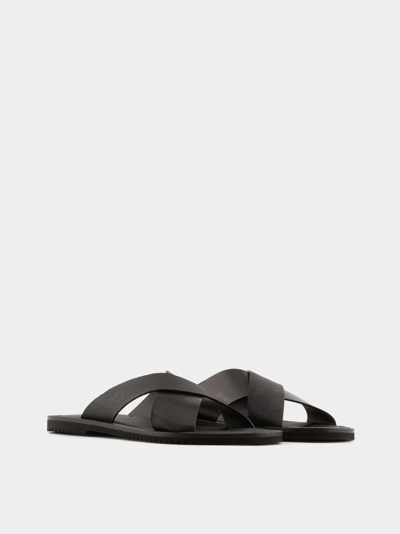 Шлепанцы Emporio Armani модель X4P125-XN789-K001 Фото