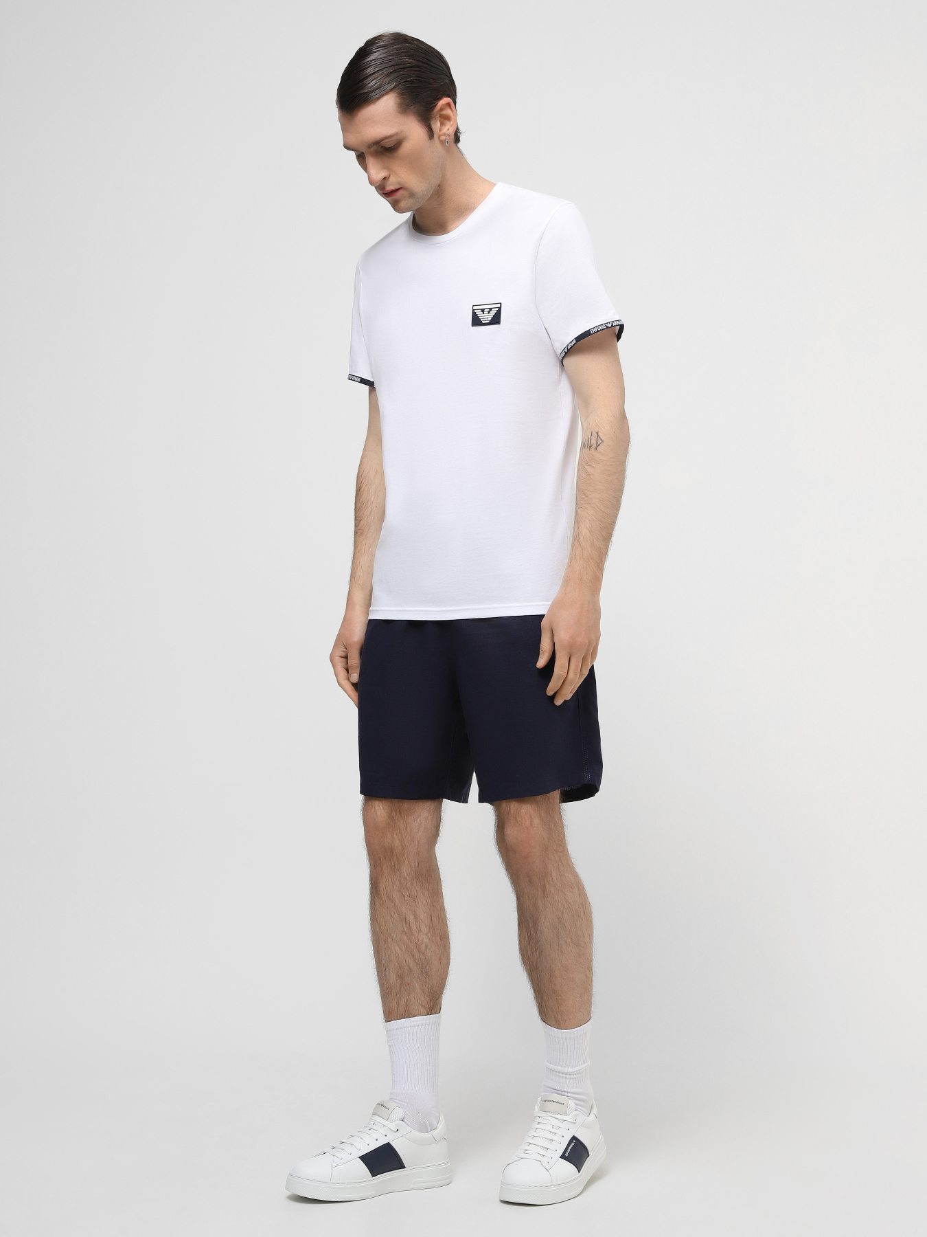 Кроссовки Emporio Armani модель X4X570-XN840-T849 Фото