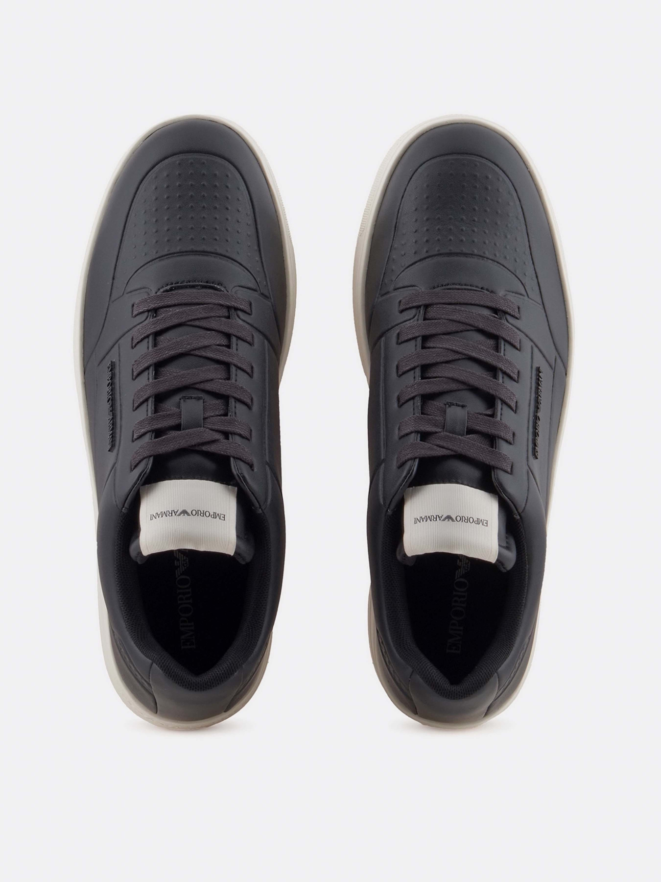 Кроссовки Emporio Armani модель X4X677-XF805-00002 Фото