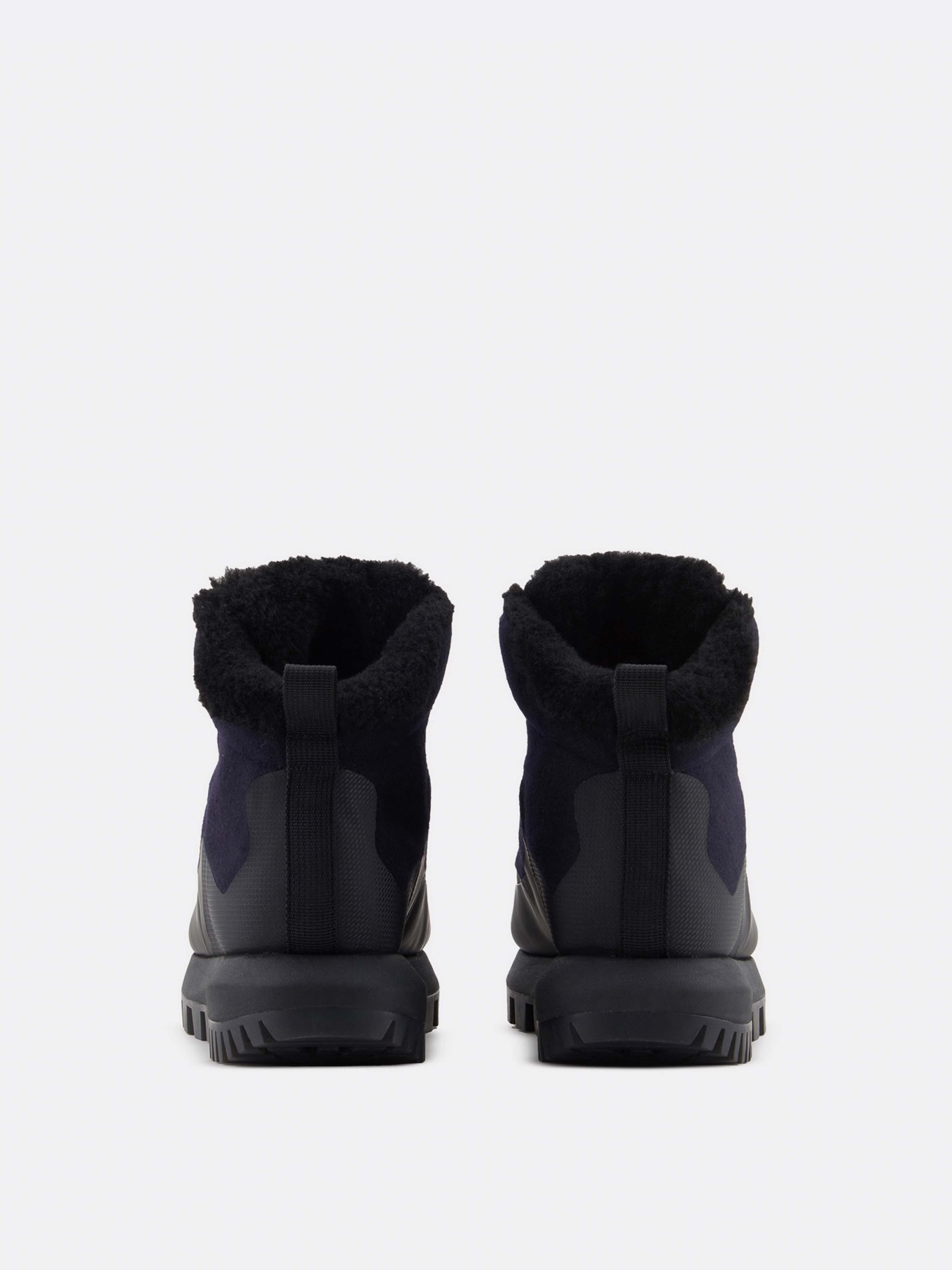 Ботинки Emporio Armani модель X4Z134-XR197-U215 Фото