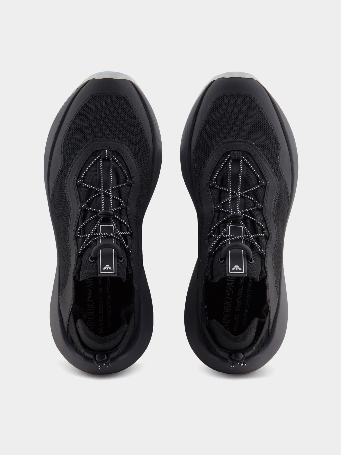 Кроссовки повседневные Emporio Armani модель EM001675-AF14764-ZC004 Фото