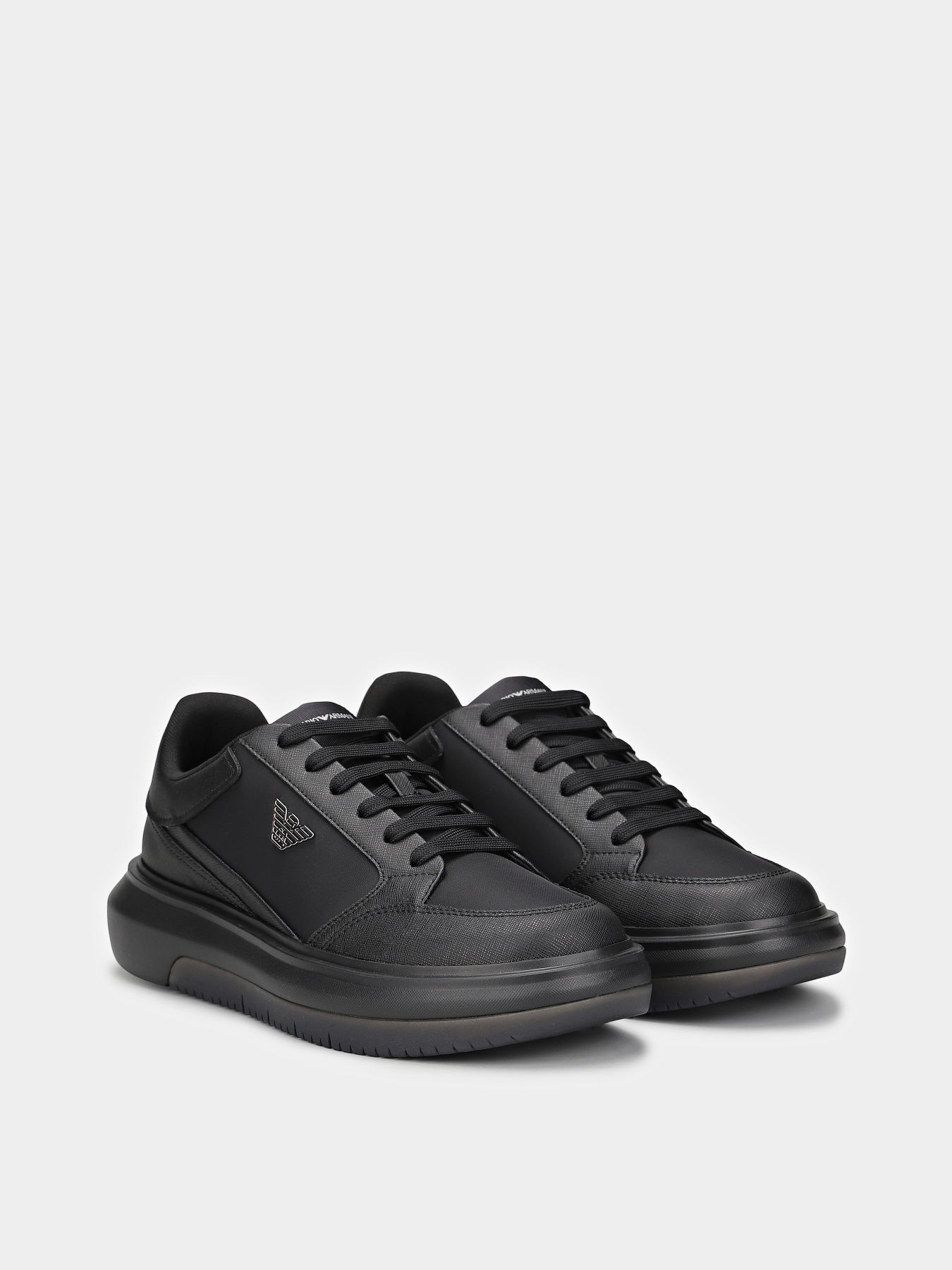 Кроссовки Emporio Armani модель X4X633-XR325-K001 Фото