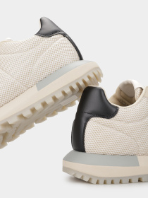 Кроссовки Emporio Armani модель X4X684-XR324-T490 Фото