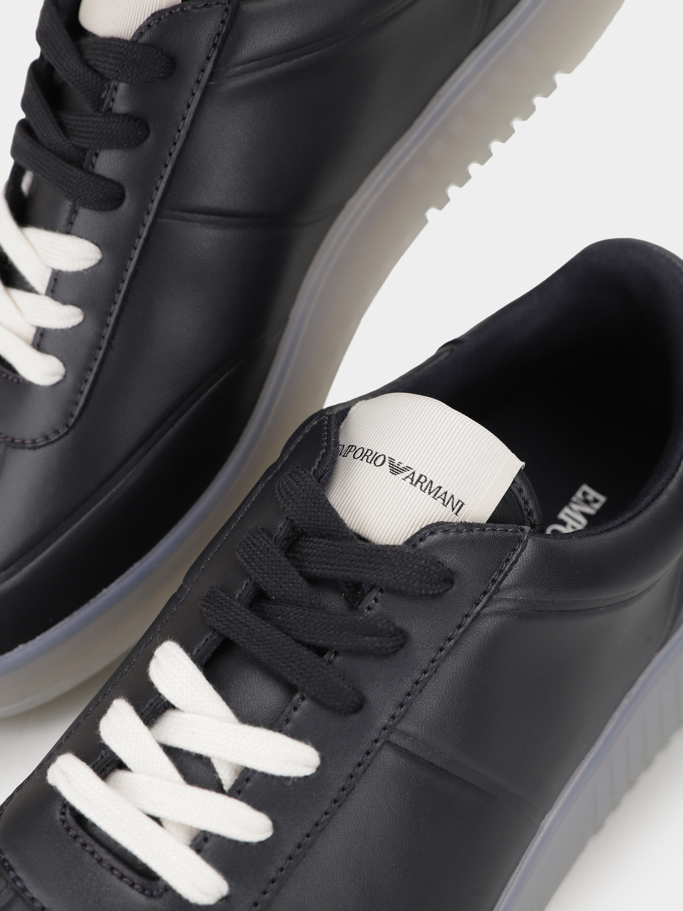 Кроссовки Emporio Armani модель X4X694-XF846-00285 Фото