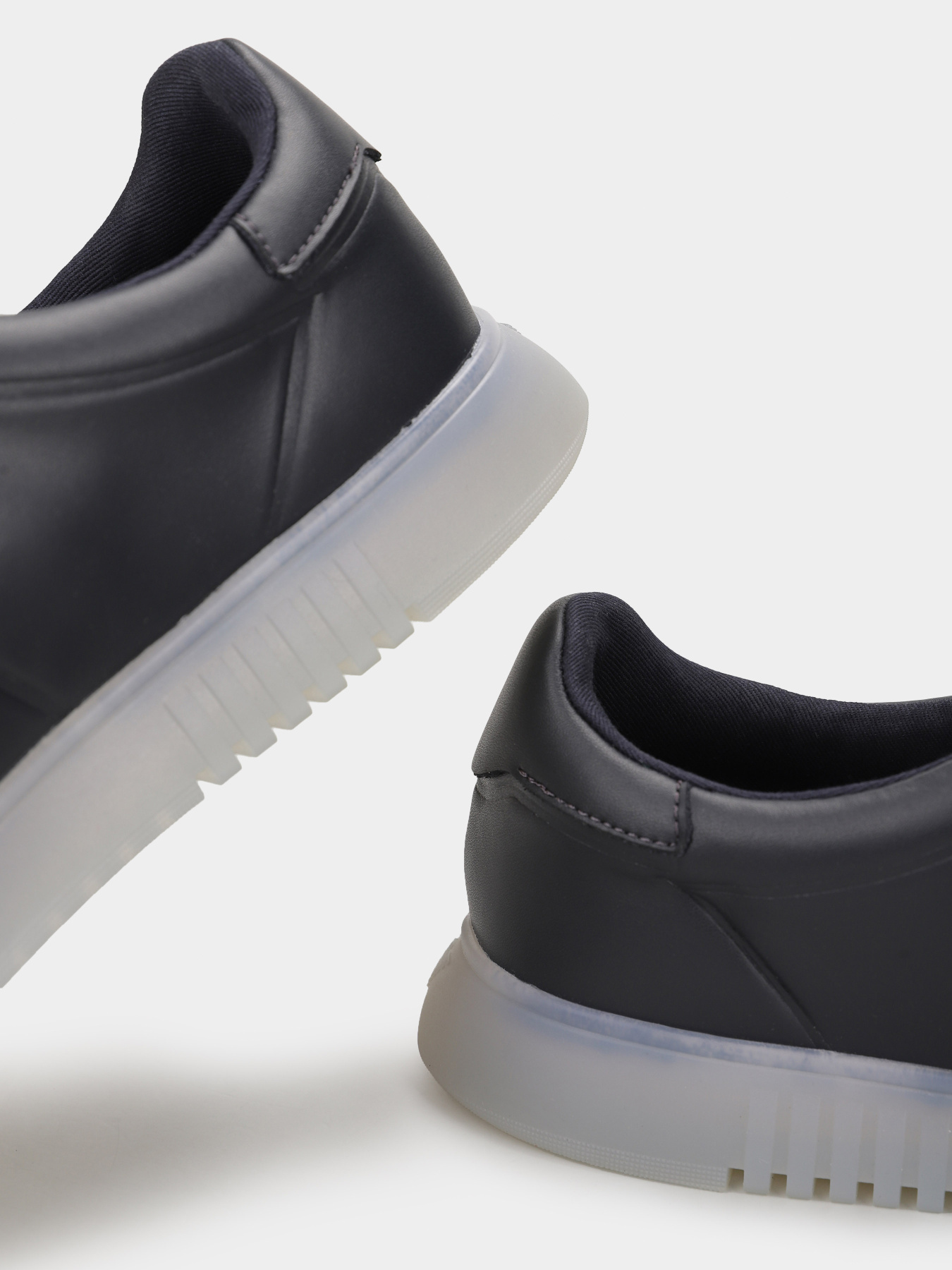 Кроссовки Emporio Armani модель X4X694-XF846-00285 Фото