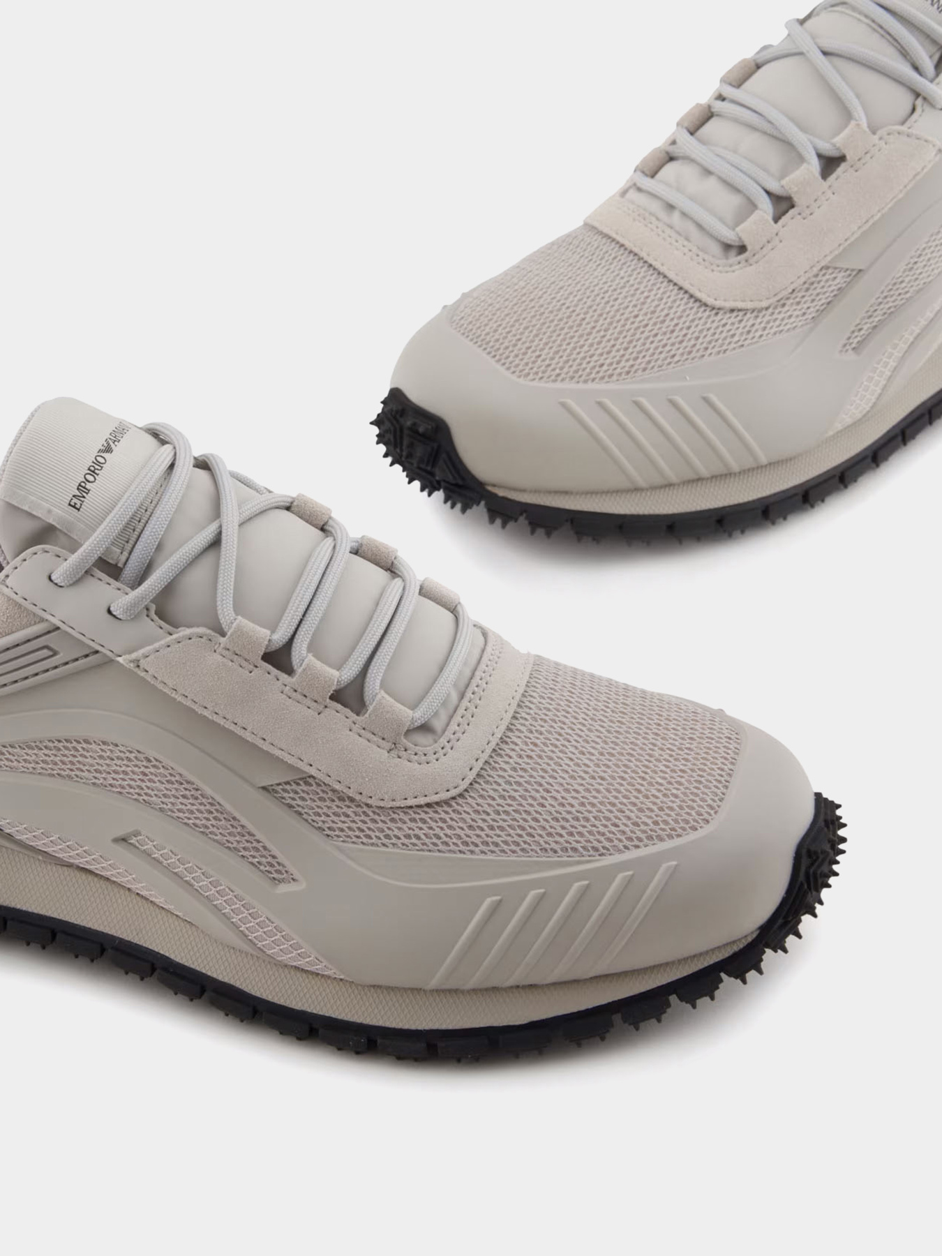 Кроссовки повседневные Emporio Armani модель X4X699-XR359-U636 Кроссовки повседневные Emporio Armani модель X4X699-XR359-U636 Фото