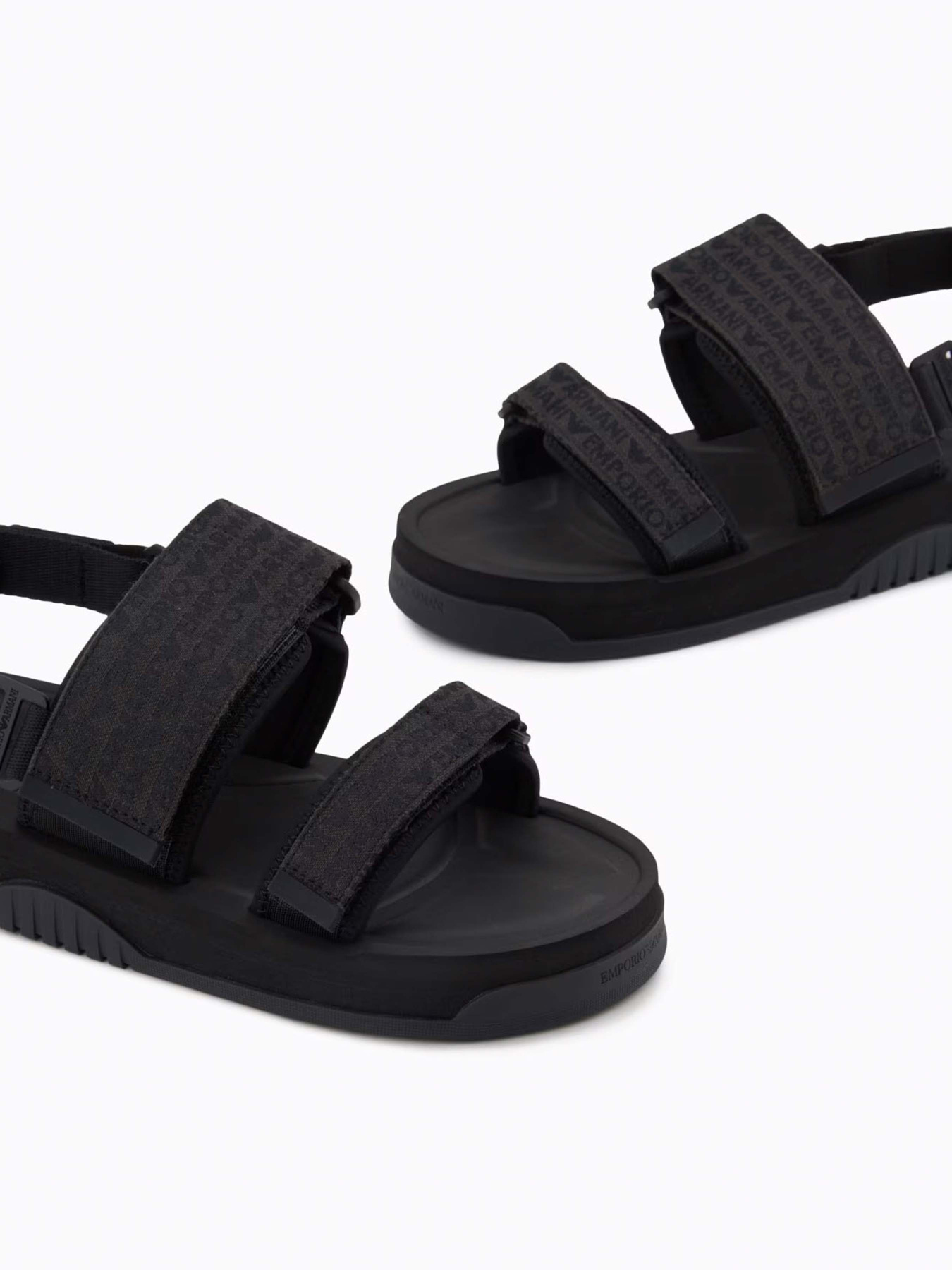 Сандалии Emporio Armani модель X4P141-XR343-K001 Фото