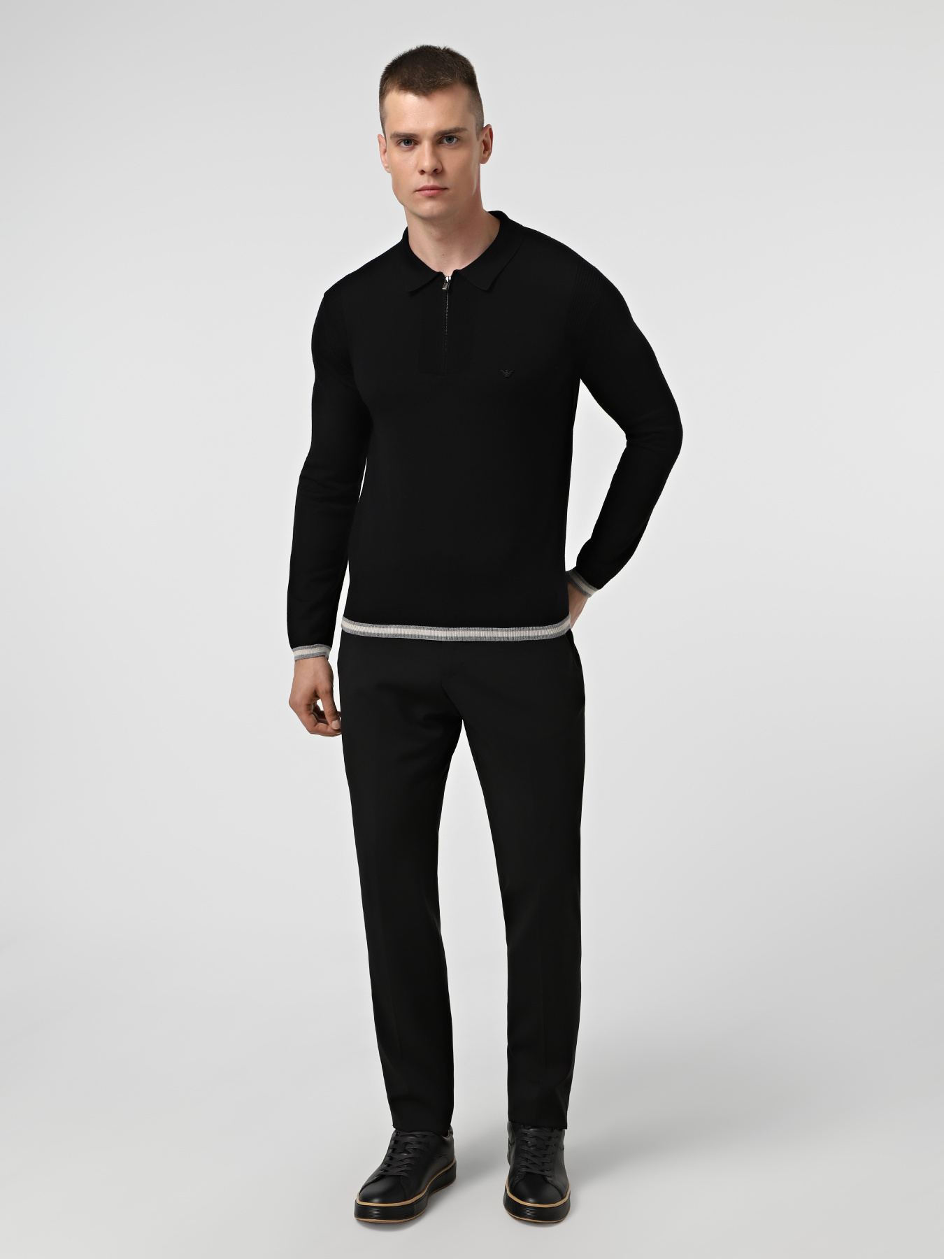 Кеды низкие Emporio Armani модель EM003081-AF18228-UC001 Фото