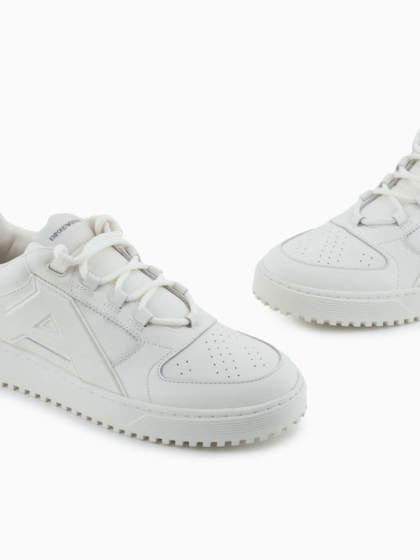 Кеды низкие Emporio Armani модель EM003670-AF19554-U0011 Фото