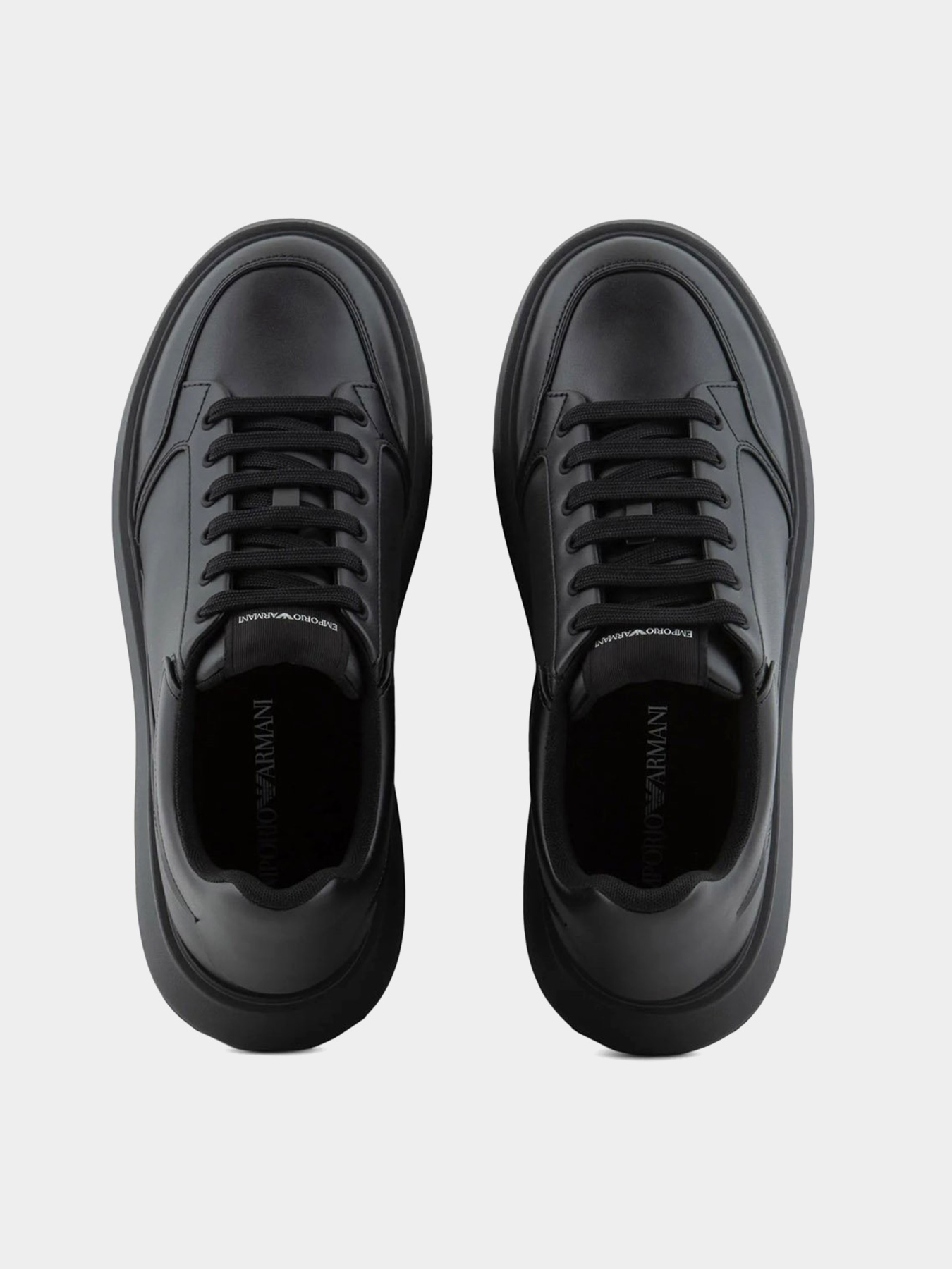 Кеды низкие Emporio Armani модель EM003666-AF18226-UC001 Кеды низкие Emporio Armani модель EM003666-AF18226-UC001 Фото