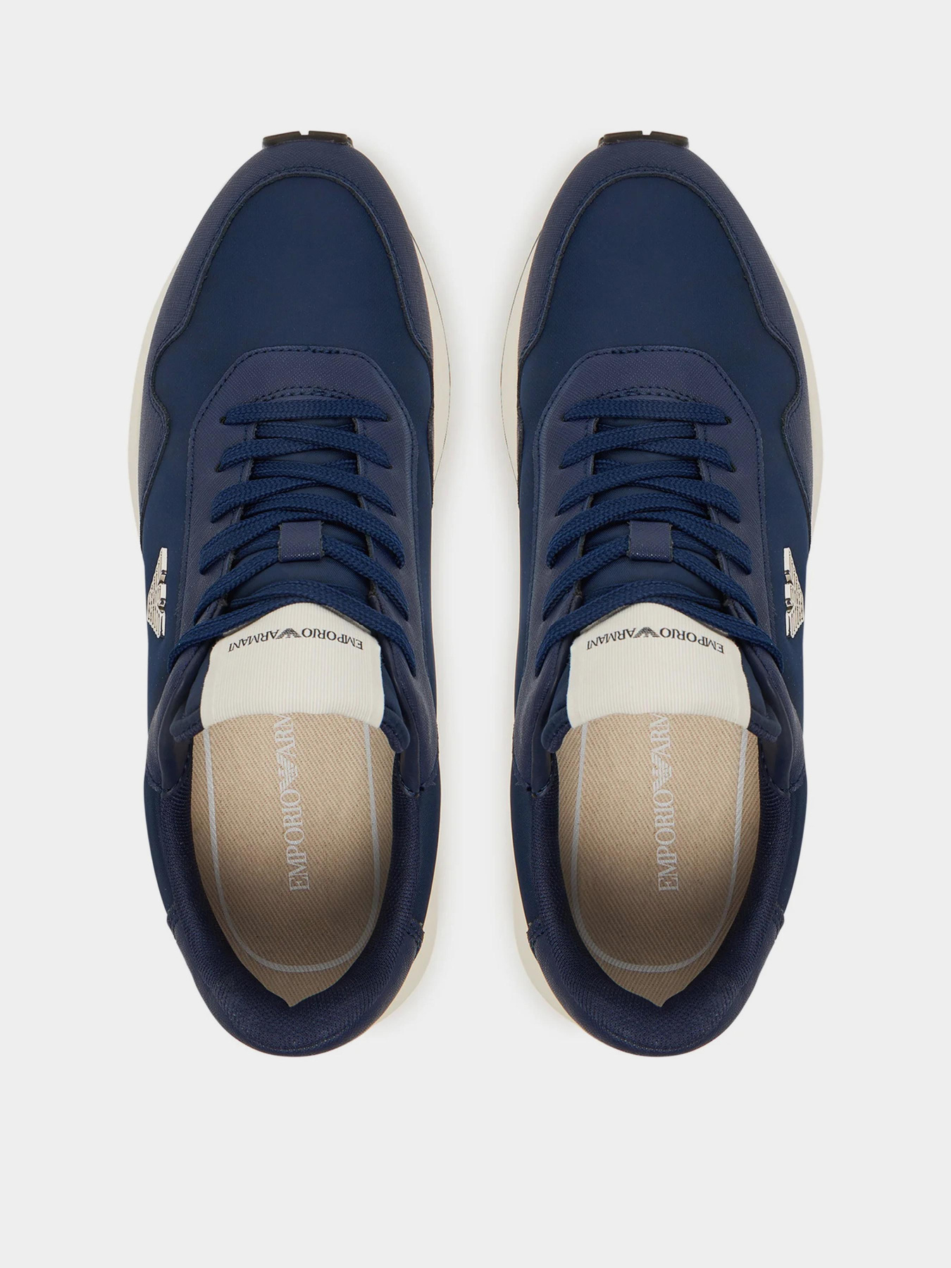 Кроссовки повседневные Emporio Armani модель EM003738-AF19532-MB371 Фото