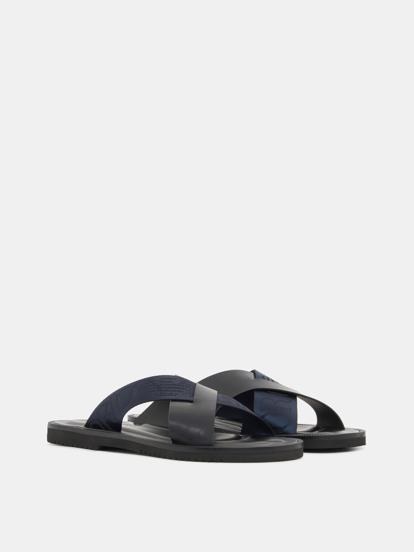 Шлёпанцы Emporio Armani модель X4P124-XN787-MB007 Фото