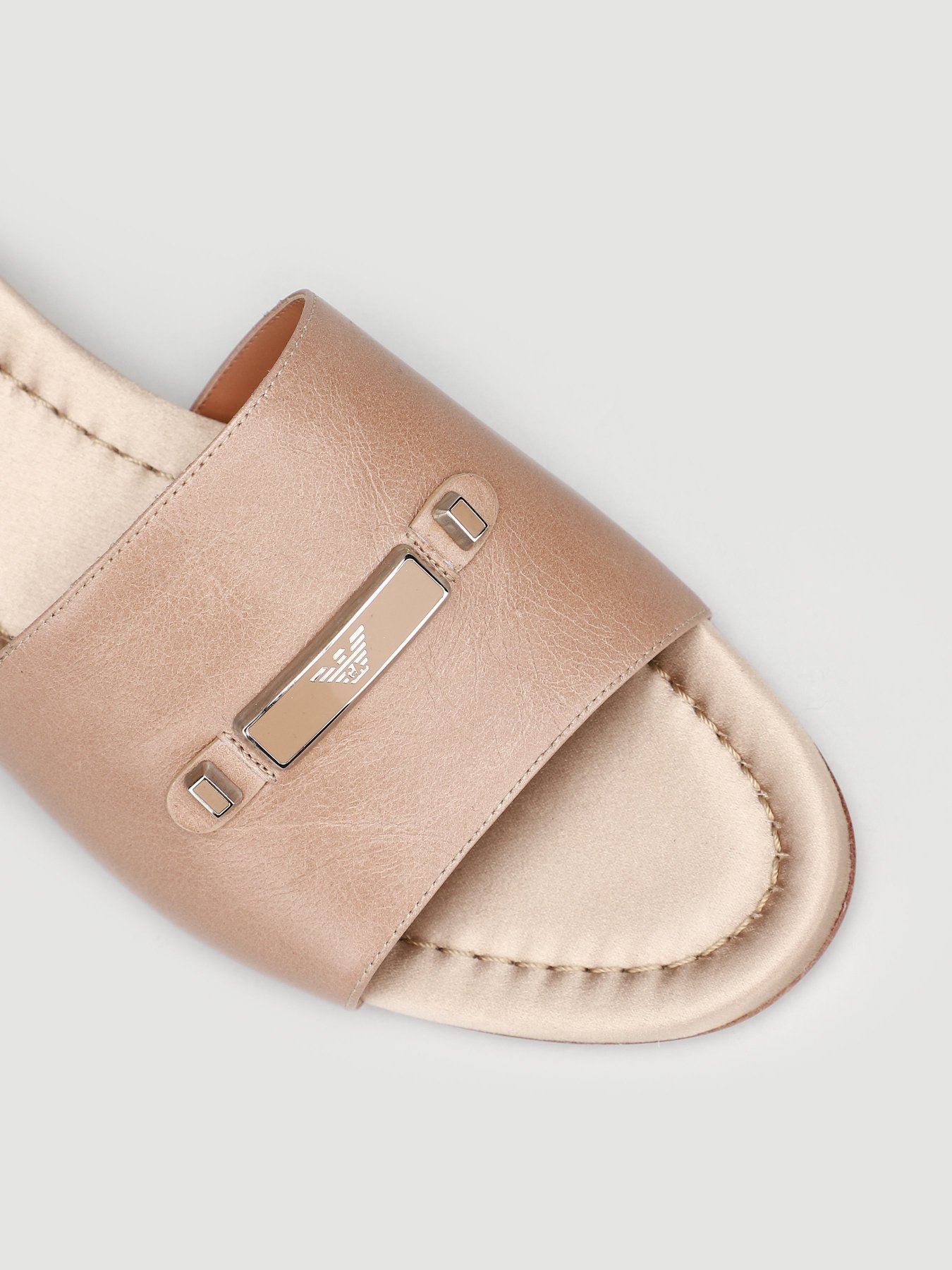 Шлепанцы Emporio Armani модель X3P752-XF535-00124 Фото