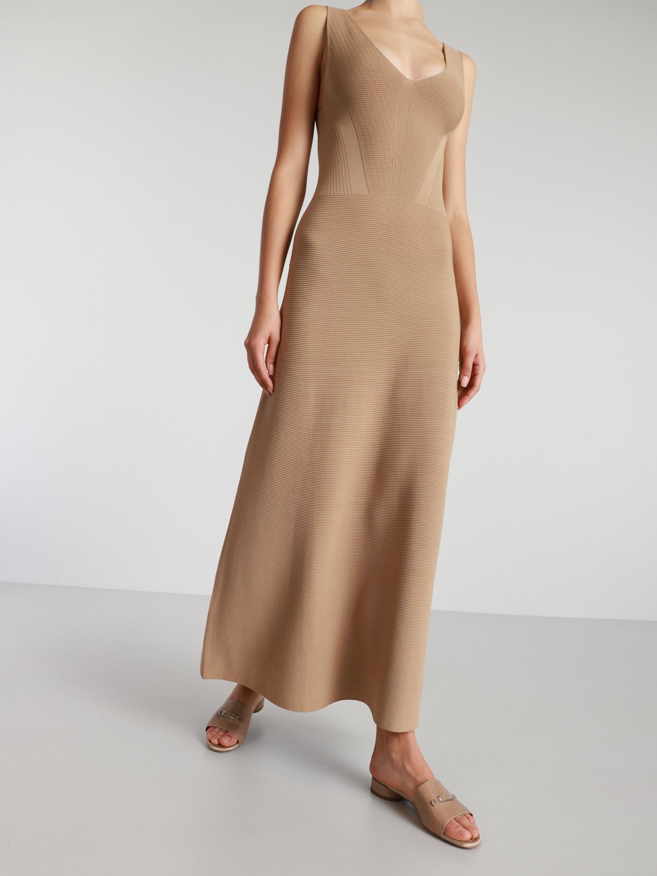 Шлепанцы Emporio Armani модель X3P752-XF535-00124 Фото