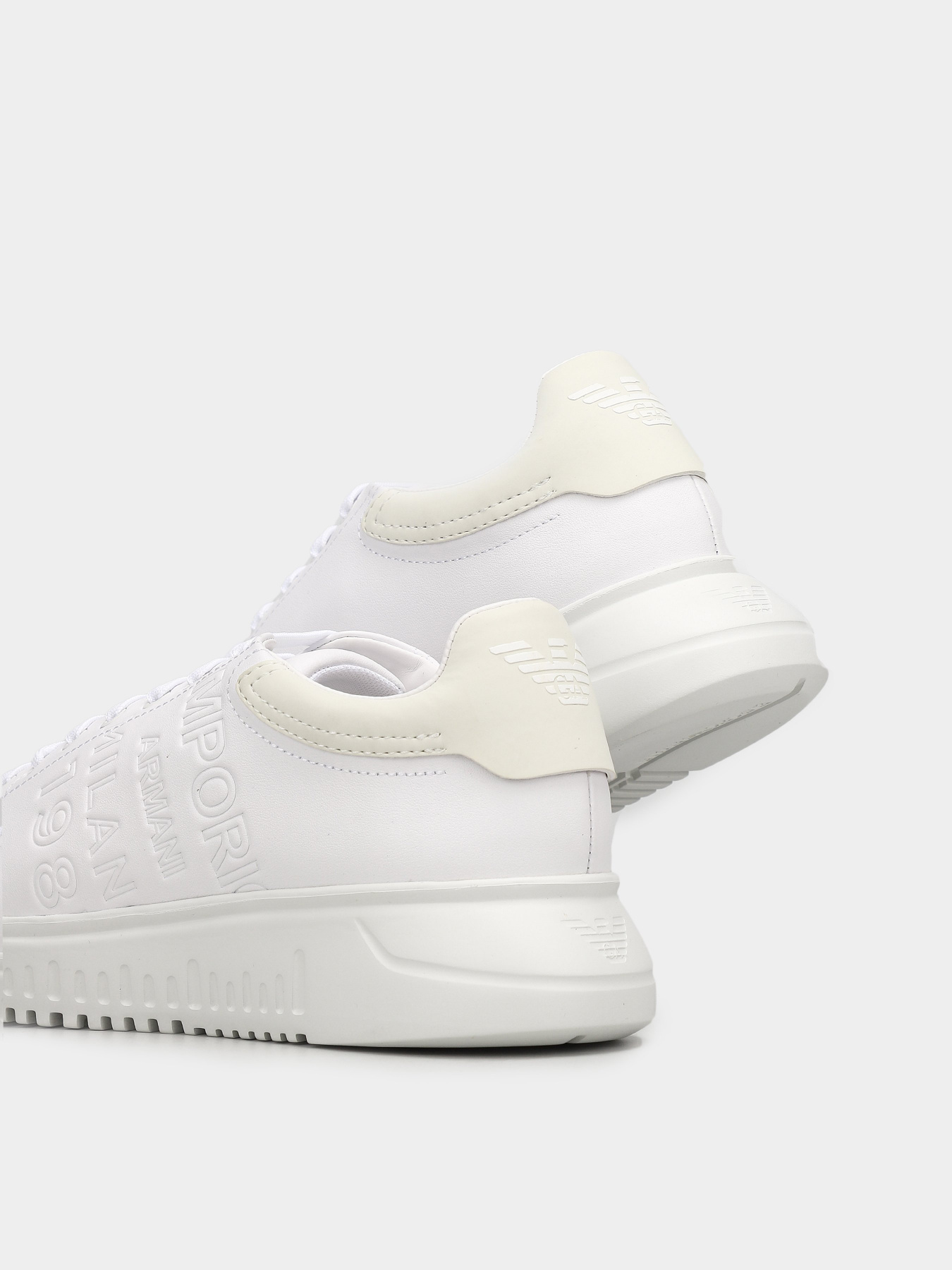 Кроссовки повседневные Emporio Armani модель X3X070-XF526-A169 Фото