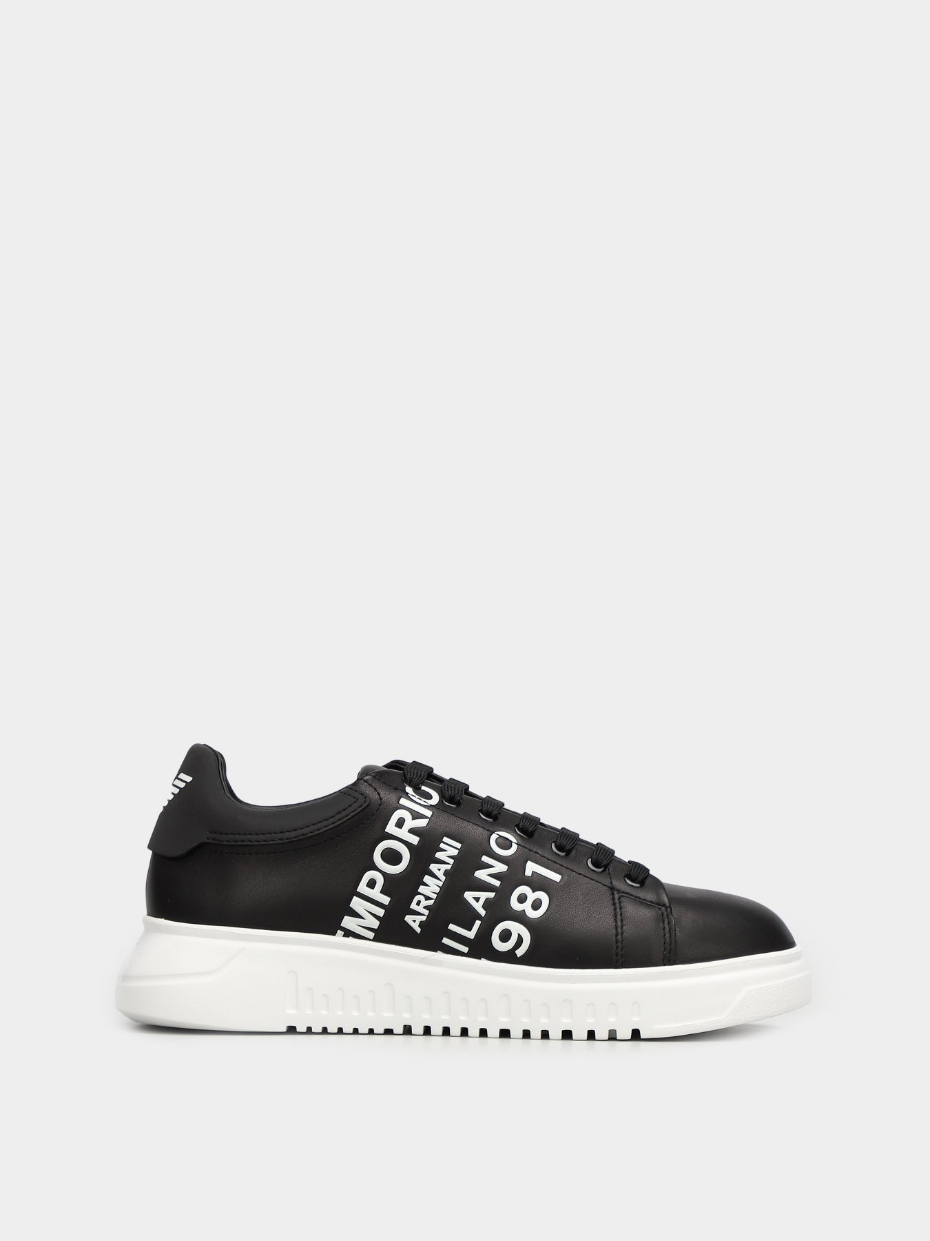 Кроссовки повседневные Emporio Armani модель X3X070-XF526-R597 Фото