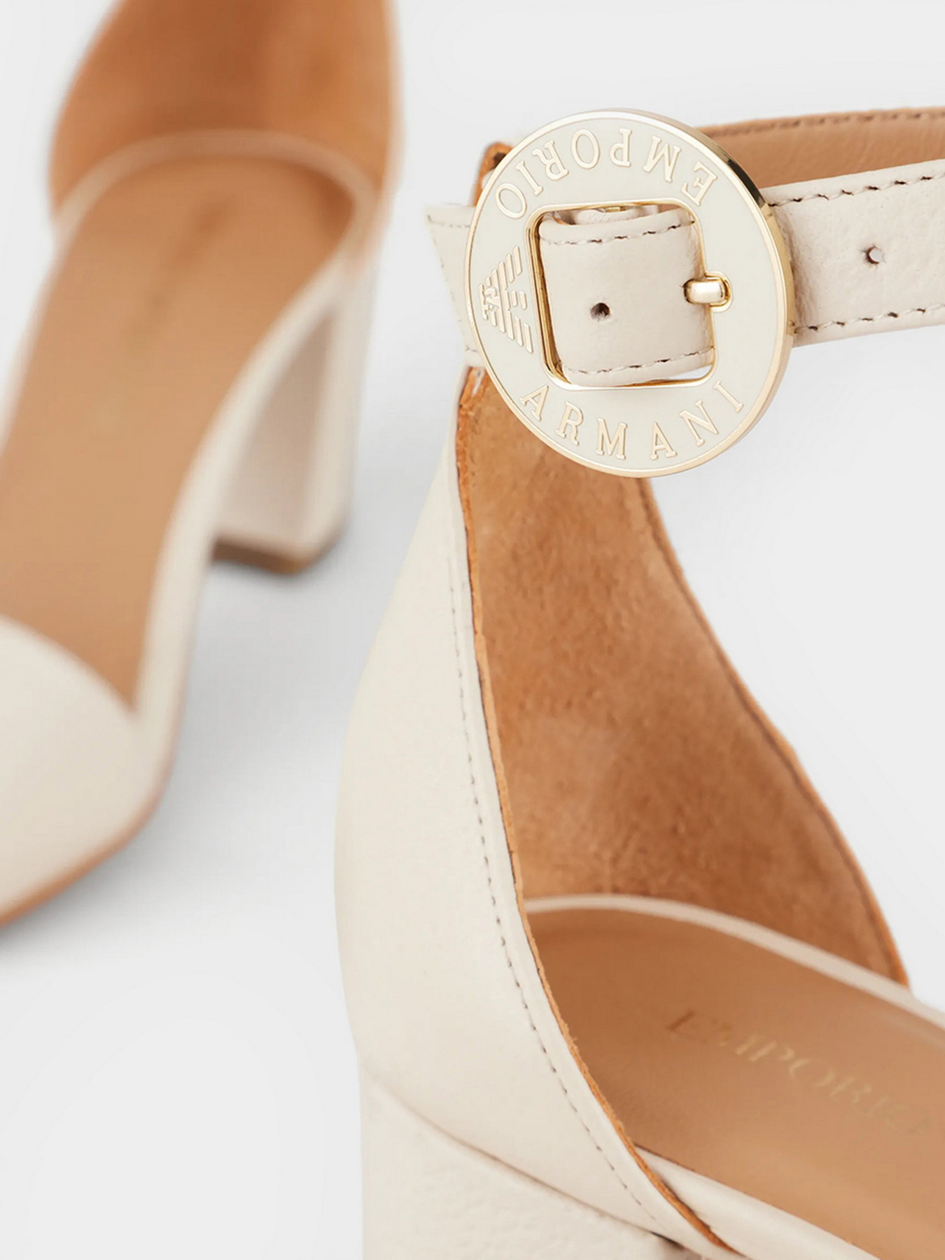 Босоніжки Emporio Armani модель X3P698-XF636-00159 Фото