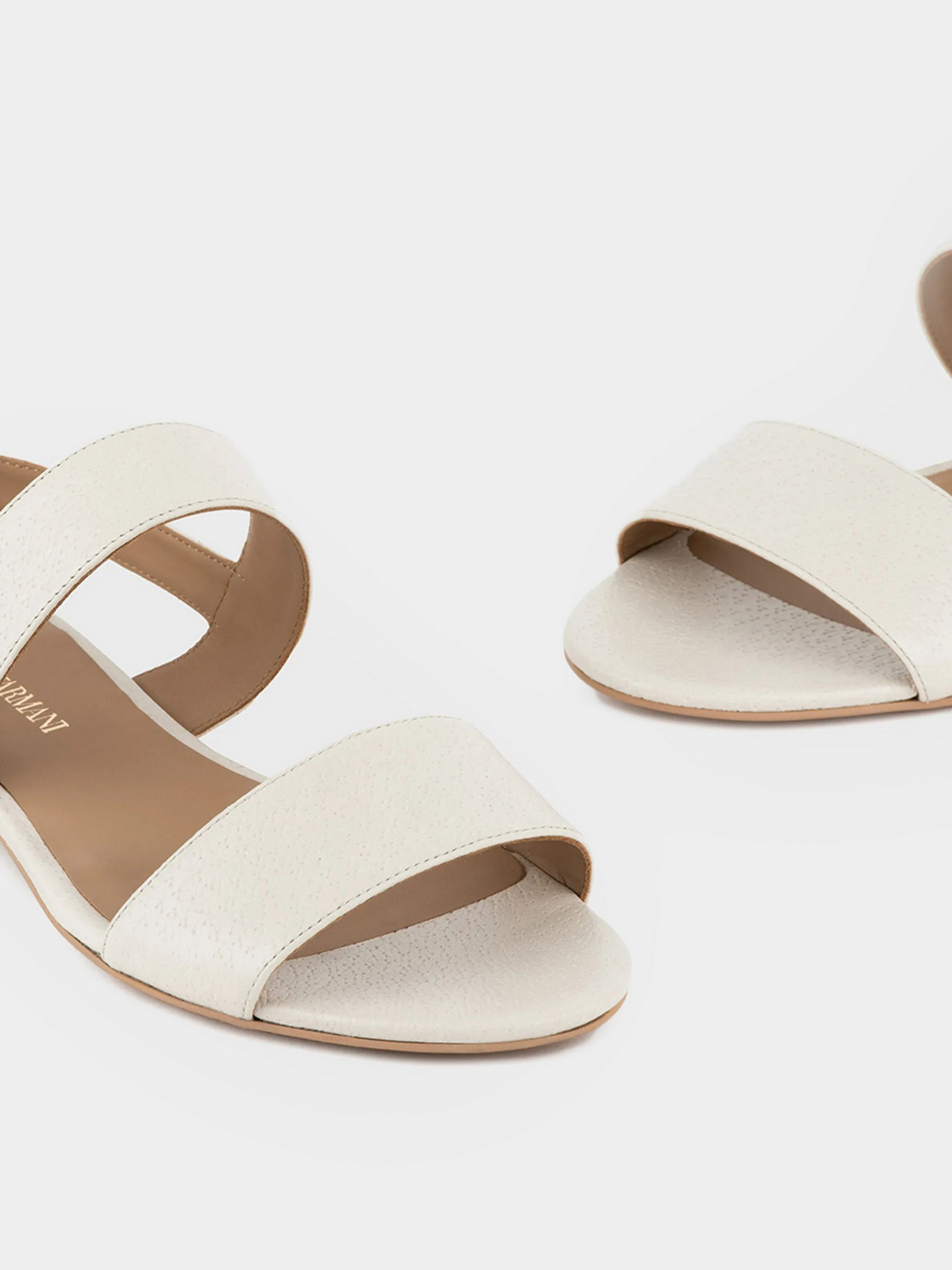 Сандалии Emporio Armani модель X3P770-XF636-00159 Сандалии Emporio Armani модель X3P770-XF636-00159 Фото