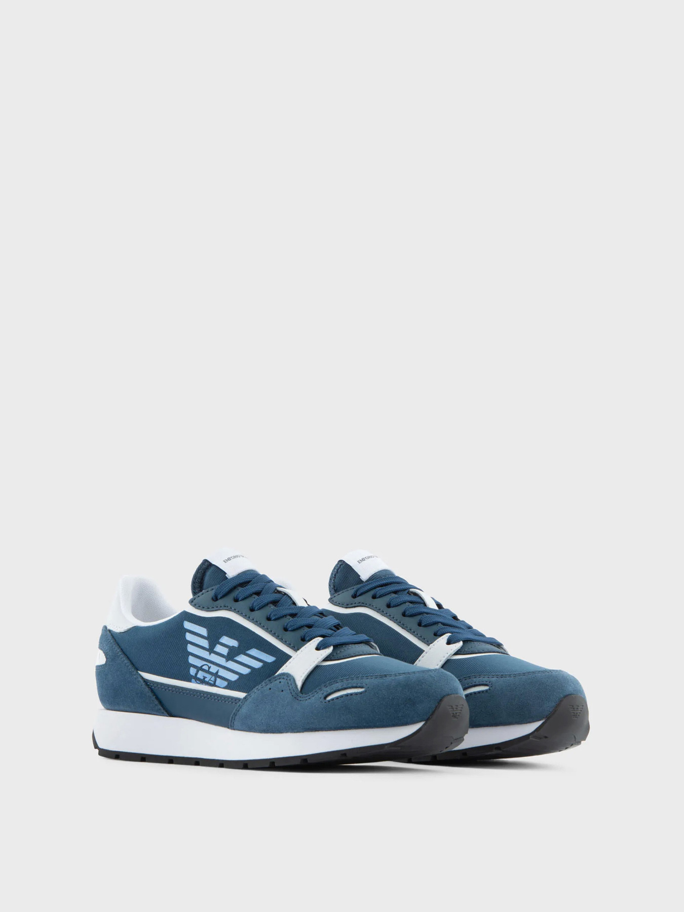 Кросівки повсякденні Emporio Armani модель X3X058-XN313-S124 Фото