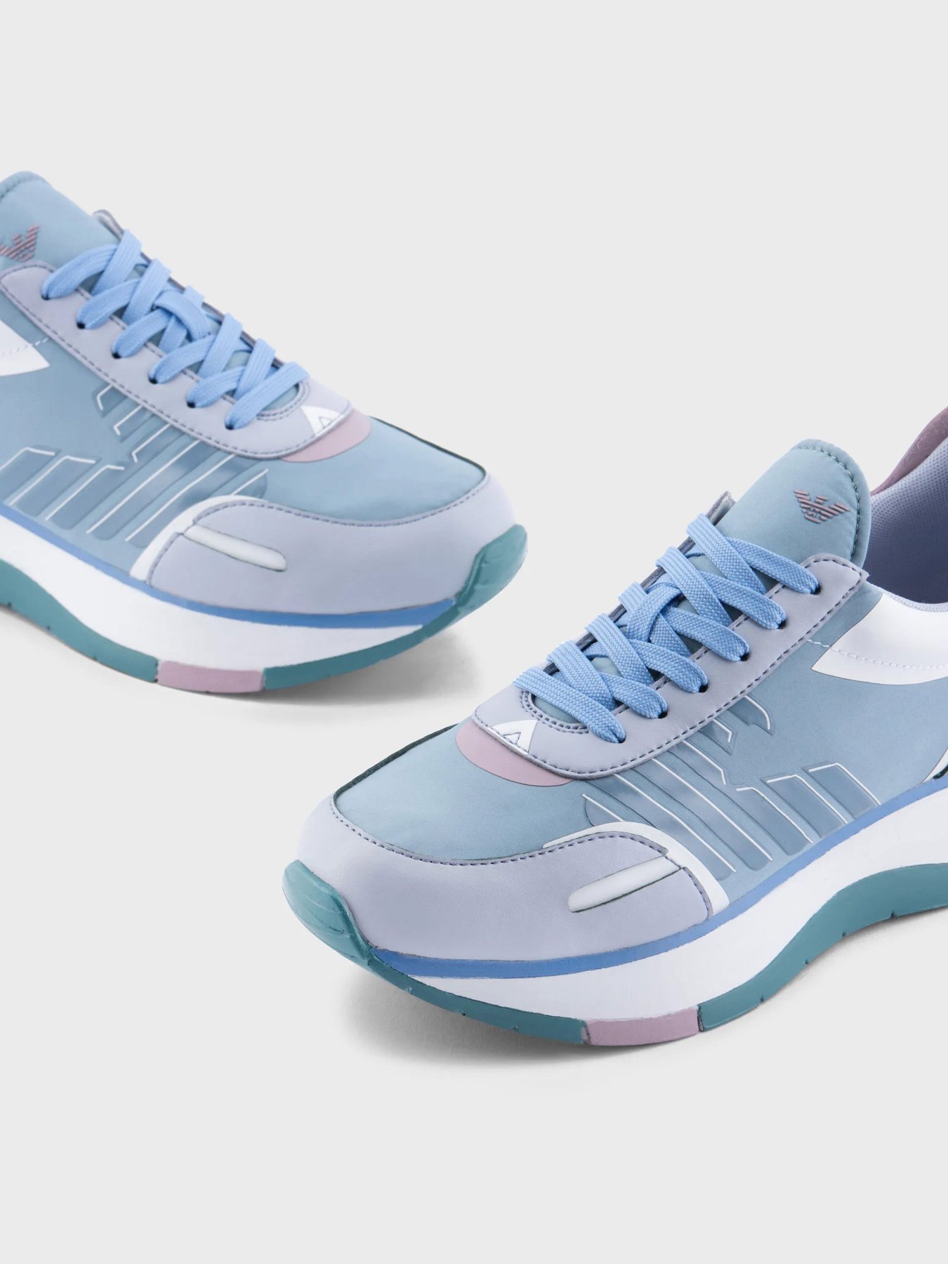 Кросівки повсякденні Emporio Armani модель X3X160-XN671-S192 Кросівки повсякденні Emporio Armani модель X3X160-XN671-S192 Фото