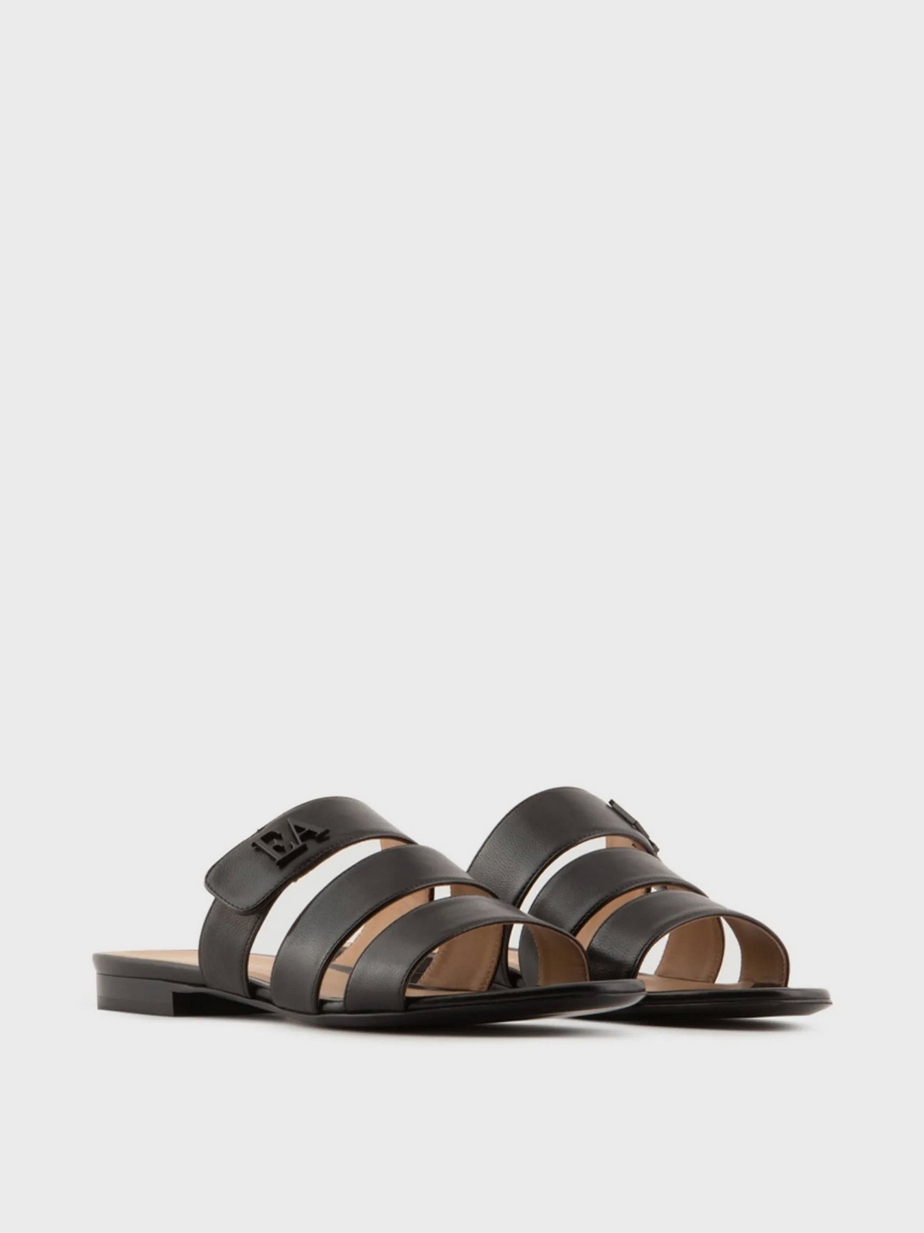 Шлепанцы Emporio Armani модель X3P816-XF271-00002 Фото