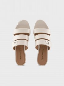 Шлепанцы Emporio Armani модель X3P816-XF271-00395 Фото