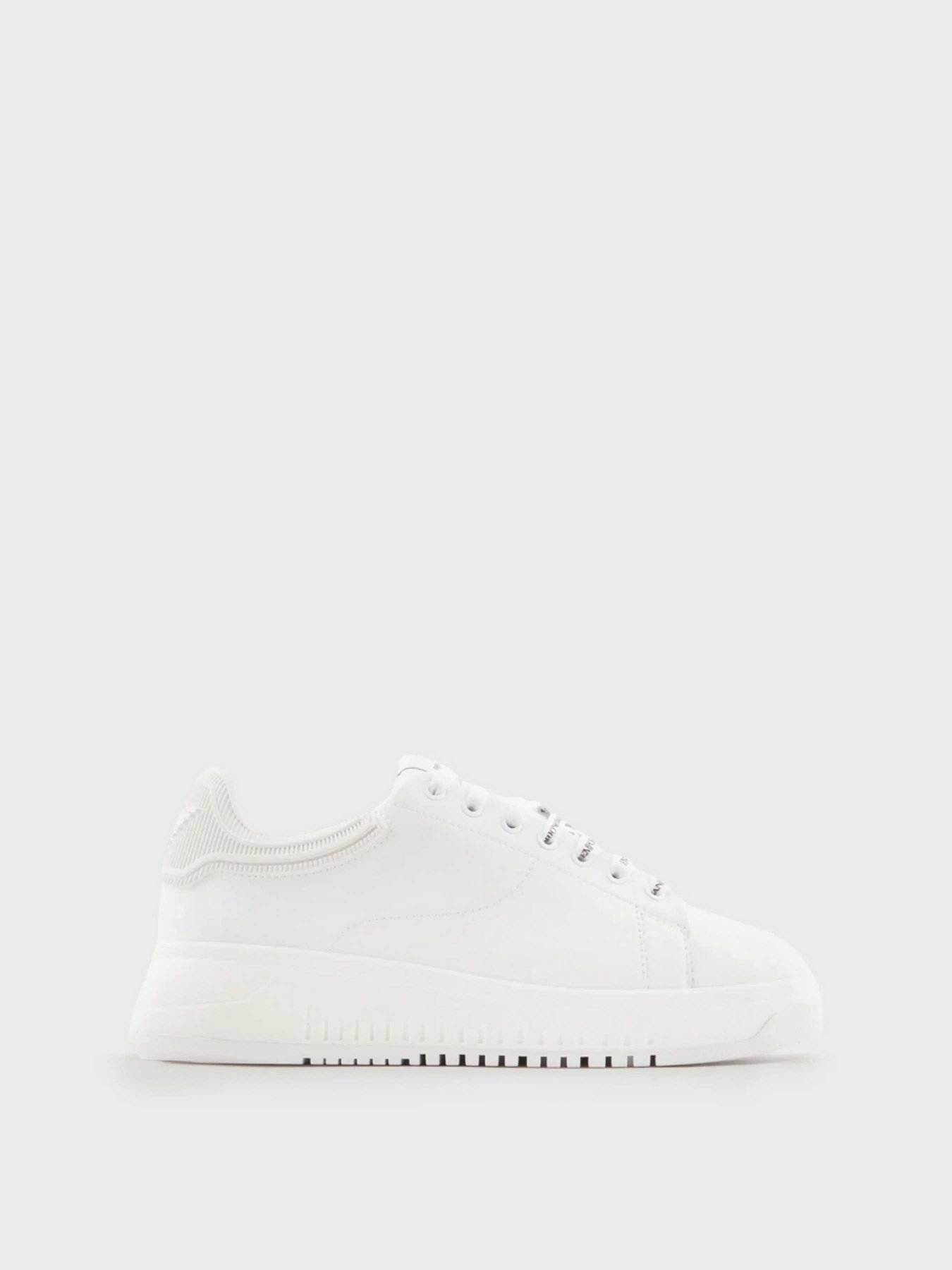 Кроссовки Emporio Armani модель X3X024-XN825-A222 Фото