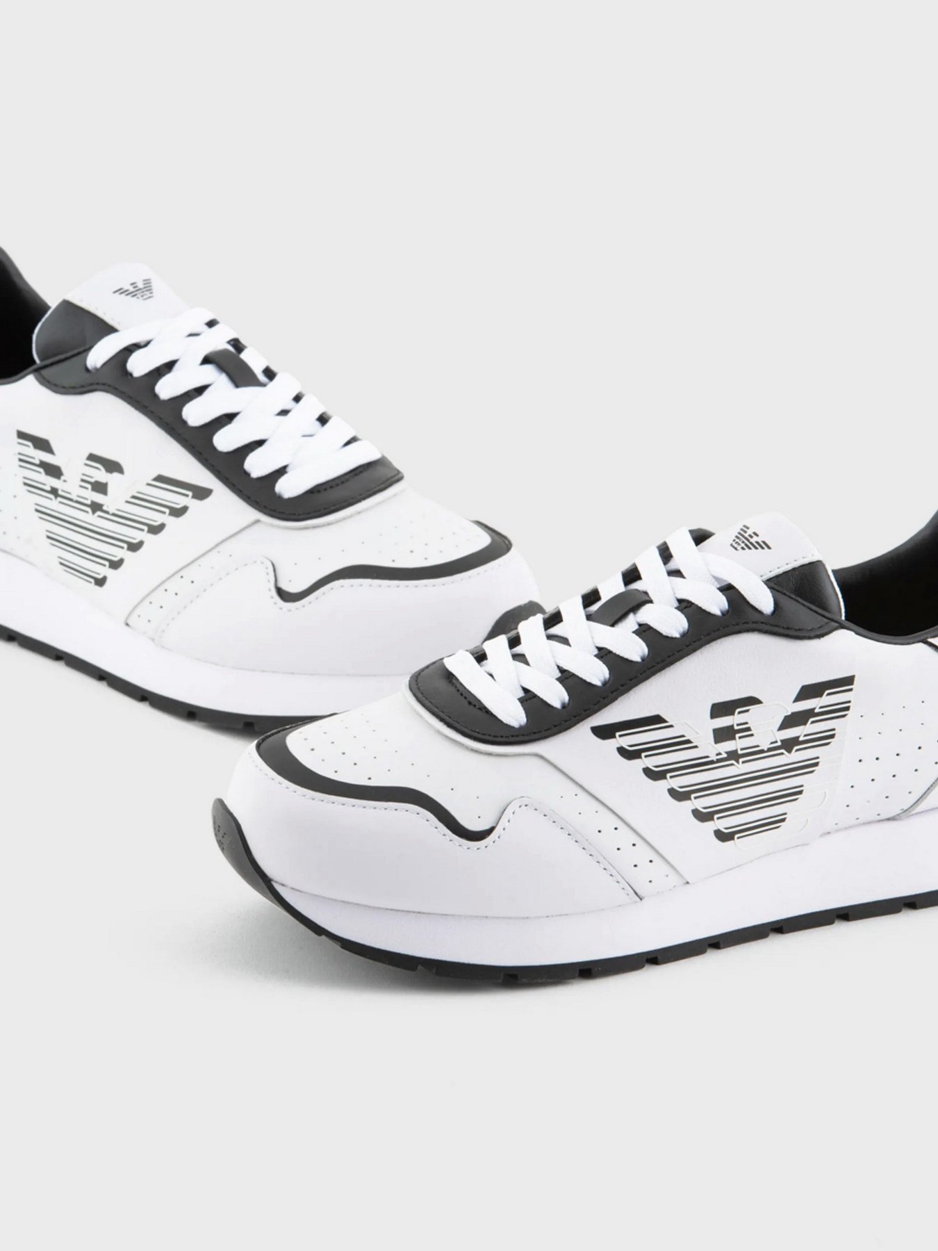 Кроссовки Emporio Armani модель X3X159-XN758-S477 Фото