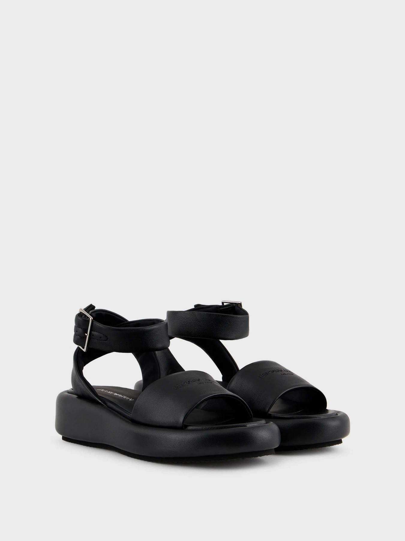 Сандалии Emporio Armani модель X3P807-XF271-00002 Фото