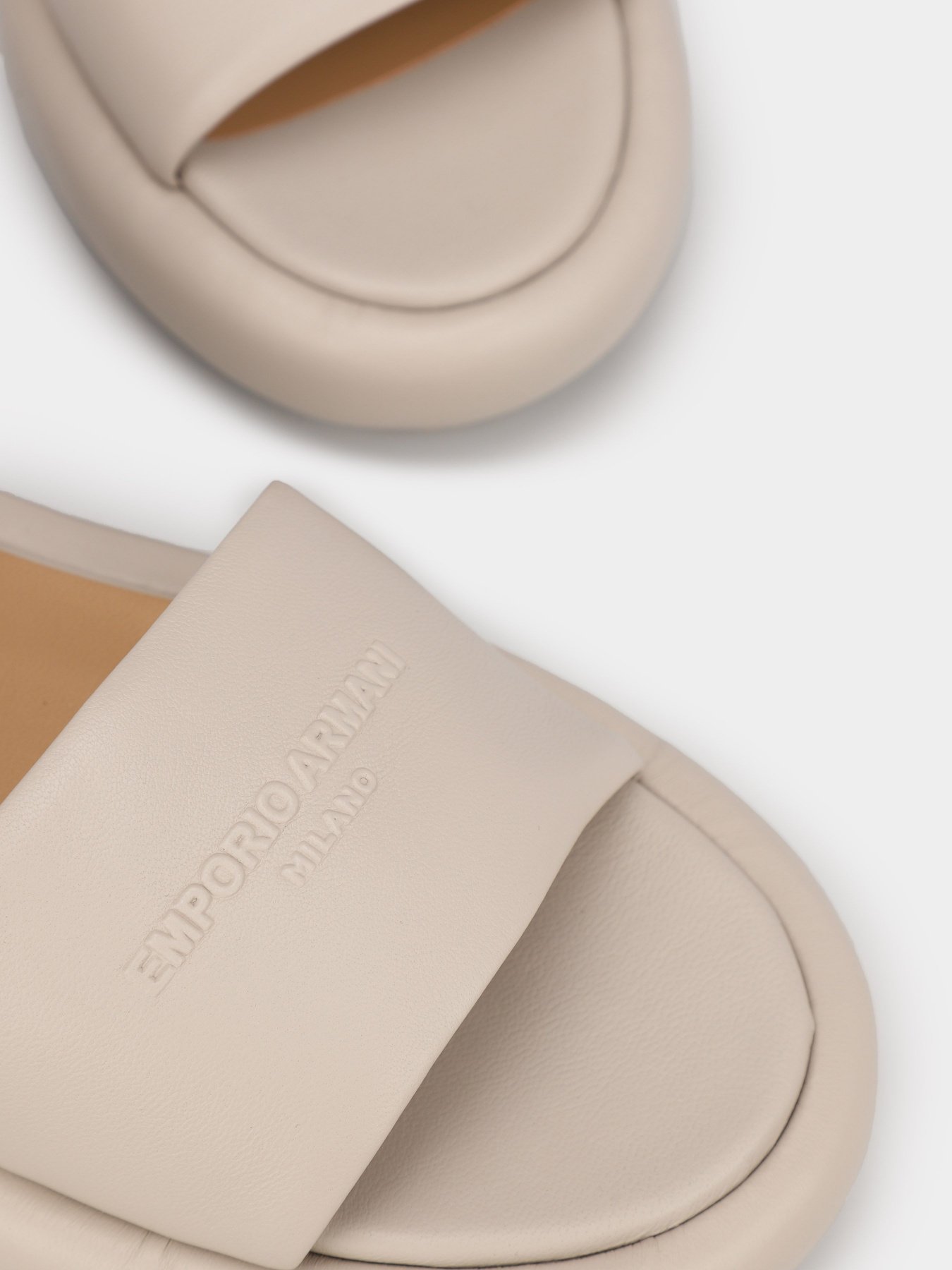 Сандалии Emporio Armani модель X3P807-XF271-00085 Фото