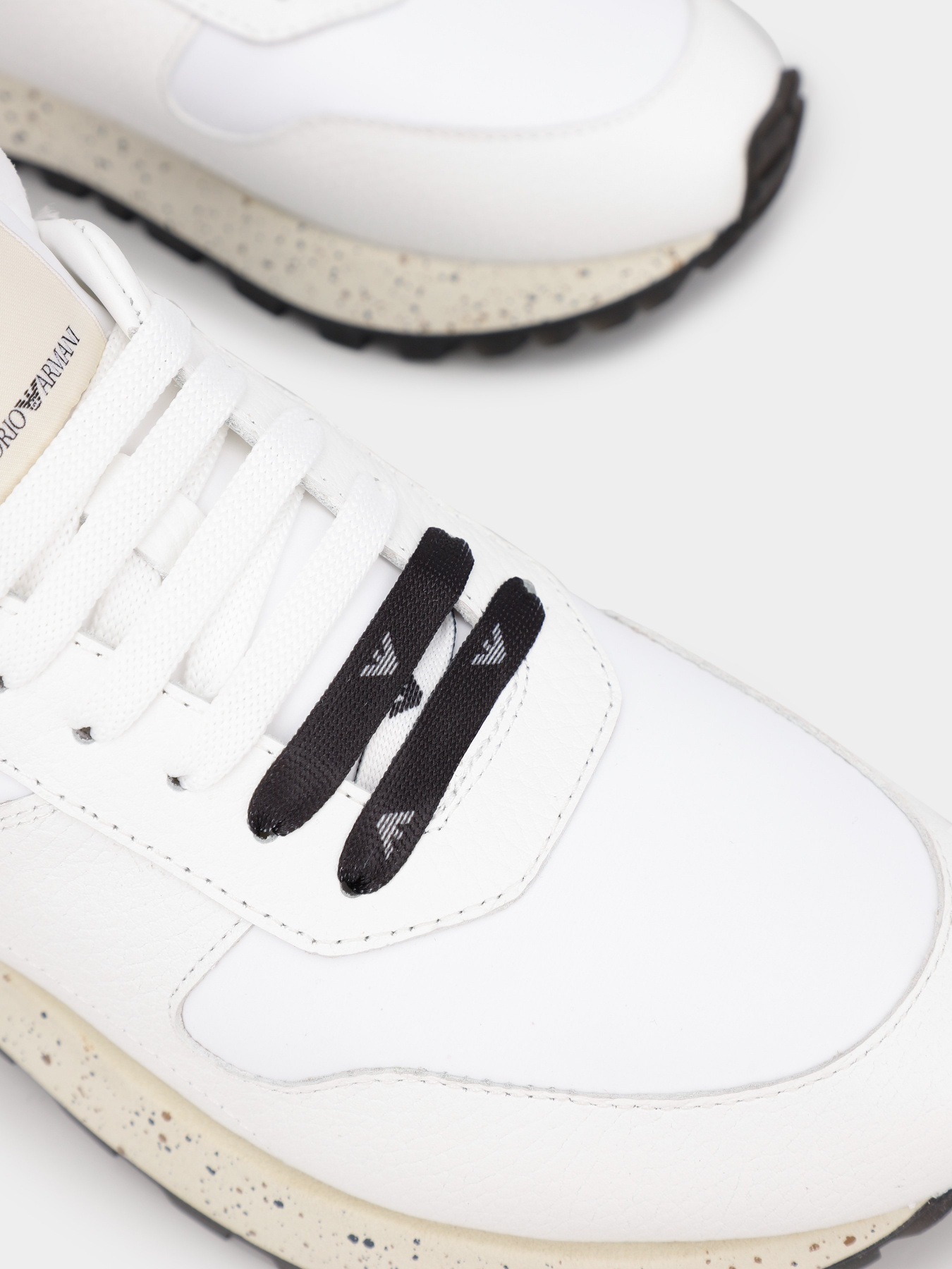 Кроссовки Emporio Armani модель X3X192-XN794-A222 Фото