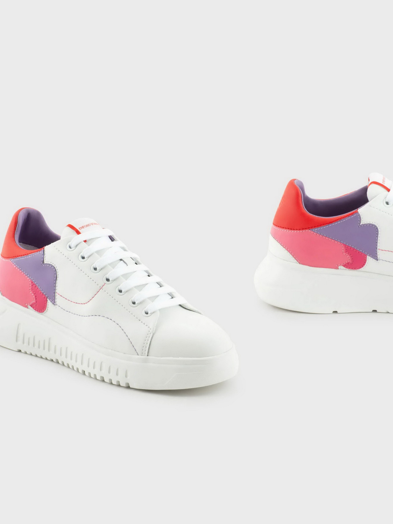 Кросівки повсякденні Emporio Armani модель X3X024-XN895-R740 Фото