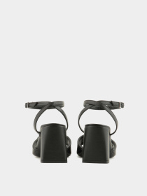 Босоніжки Emporio Armani модель X3P831-XF271-00002 Босоніжки Emporio Armani модель X3P831-XF271-00002 Фото