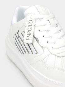 Кроссовки повседневные Emporio Armani модель X3X165-XR107-C662 Фото