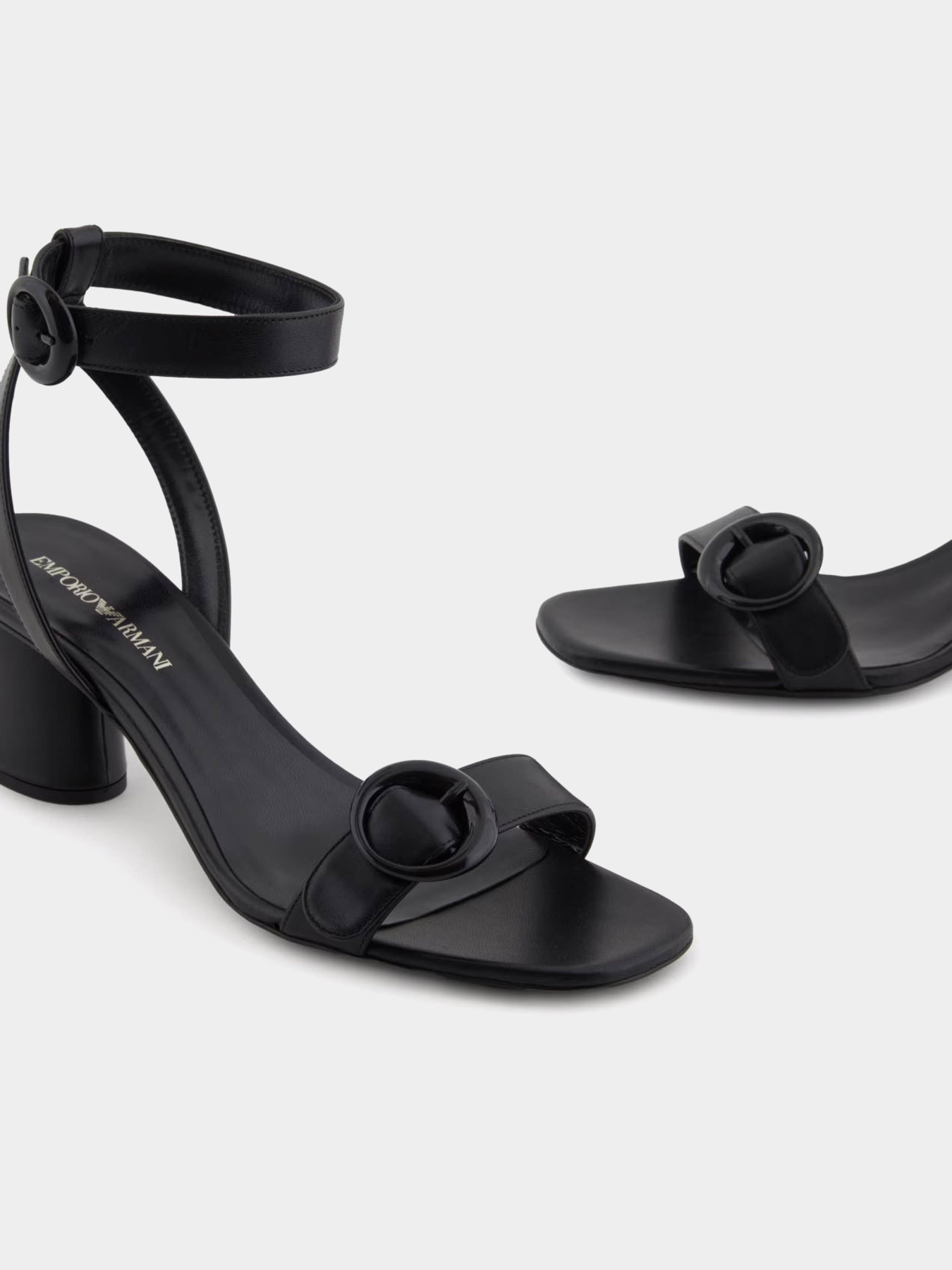 Босоножки Emporio Armani модель X3P848-XF844-00002 Фото