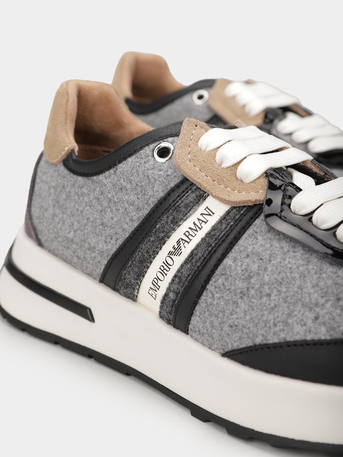 Кроссовки повседневные Emporio Armani модель EW003060-AF19772-M8242 Фото