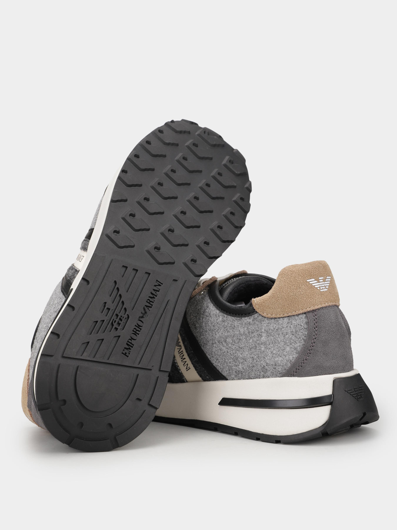 Кроссовки повседневные Emporio Armani модель EW003060-AF19772-M8242 Фото