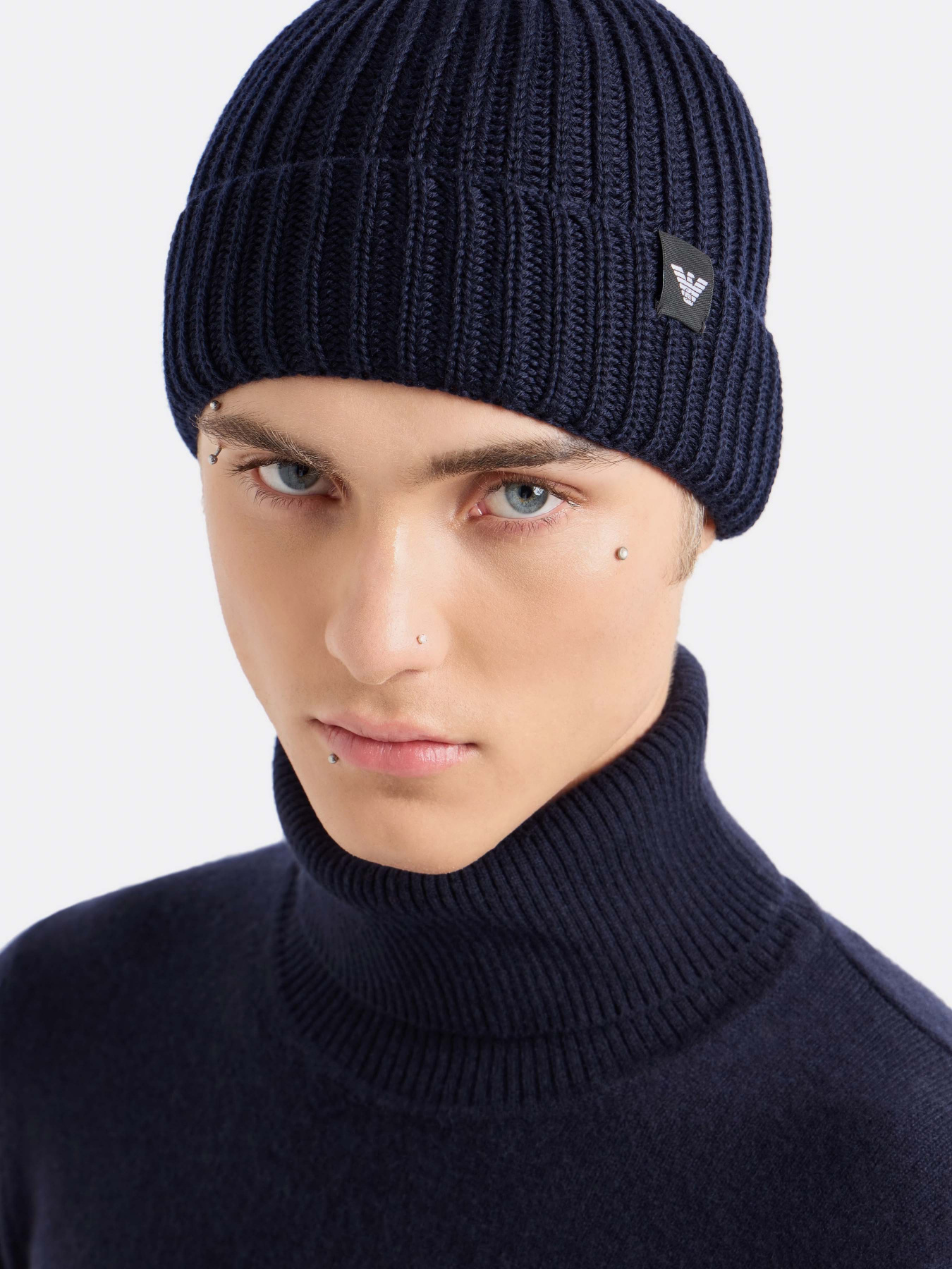 Шапка Emporio Armani модель 627449-4F565-00035 Фото