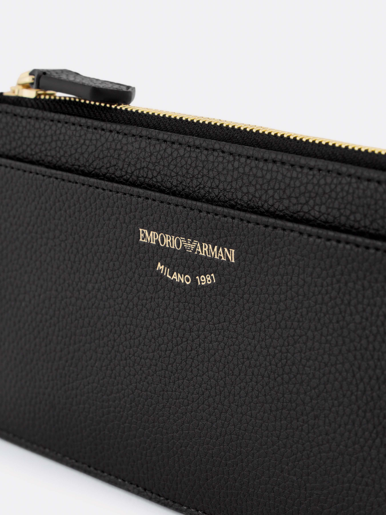 Кошелек Emporio Armani модель EW000547-AF11953-UC001 Фото