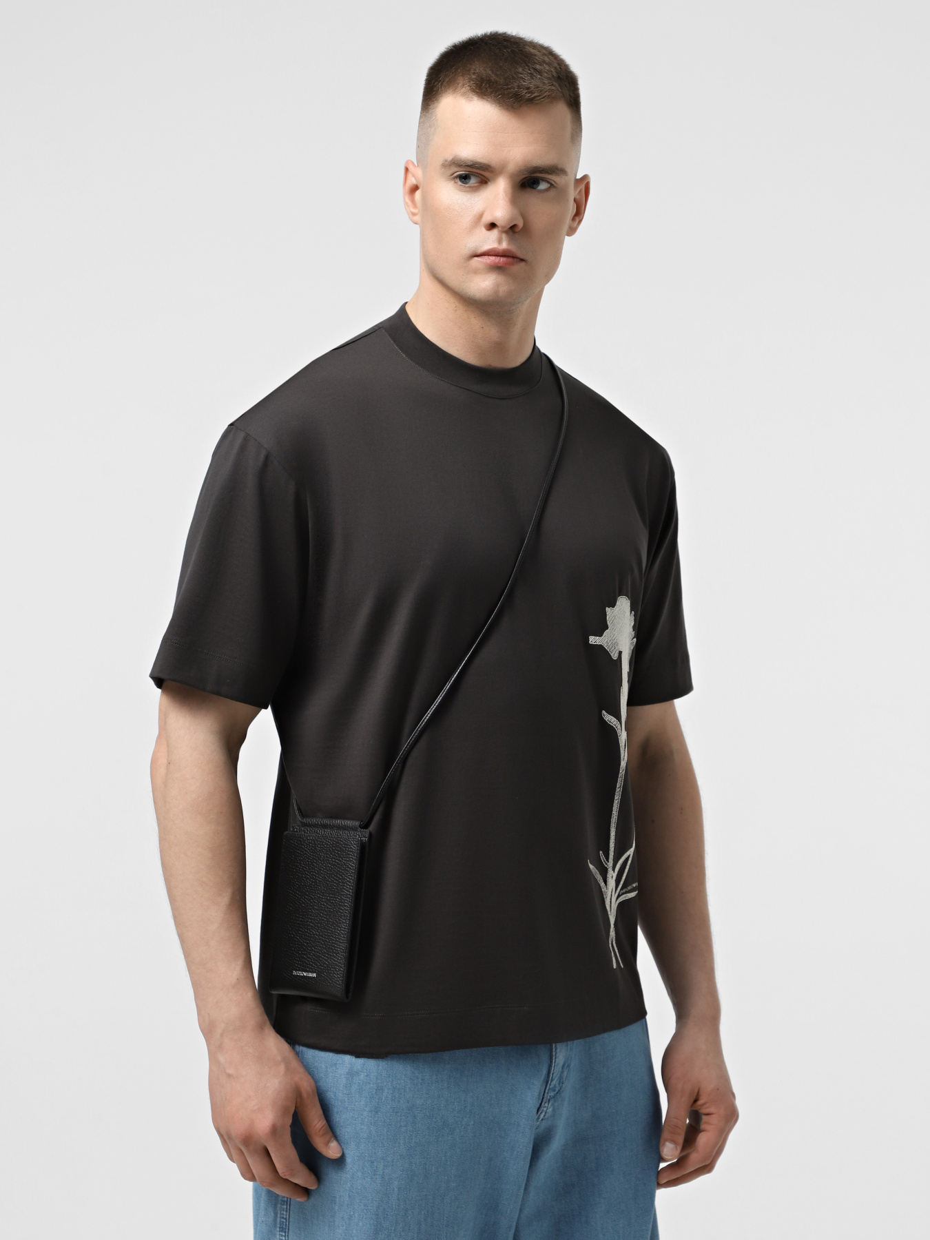 Чехол для смартфона Emporio Armani модель EM003781-AF19845-UC001 Фото