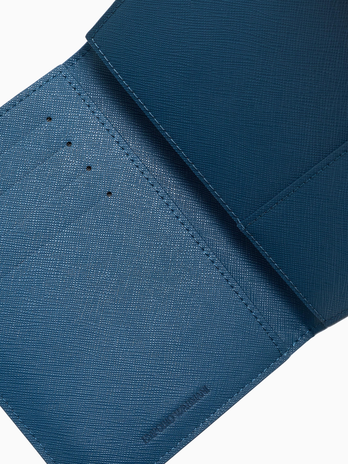 Кошелек Emporio Armani модель EM003910-AF13805-U9233 Фото