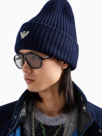 Шапка Emporio Armani модель EM002748-AF17000-UB102 Шапка Emporio Armani модель EM002748-AF17000-UB102 Фото