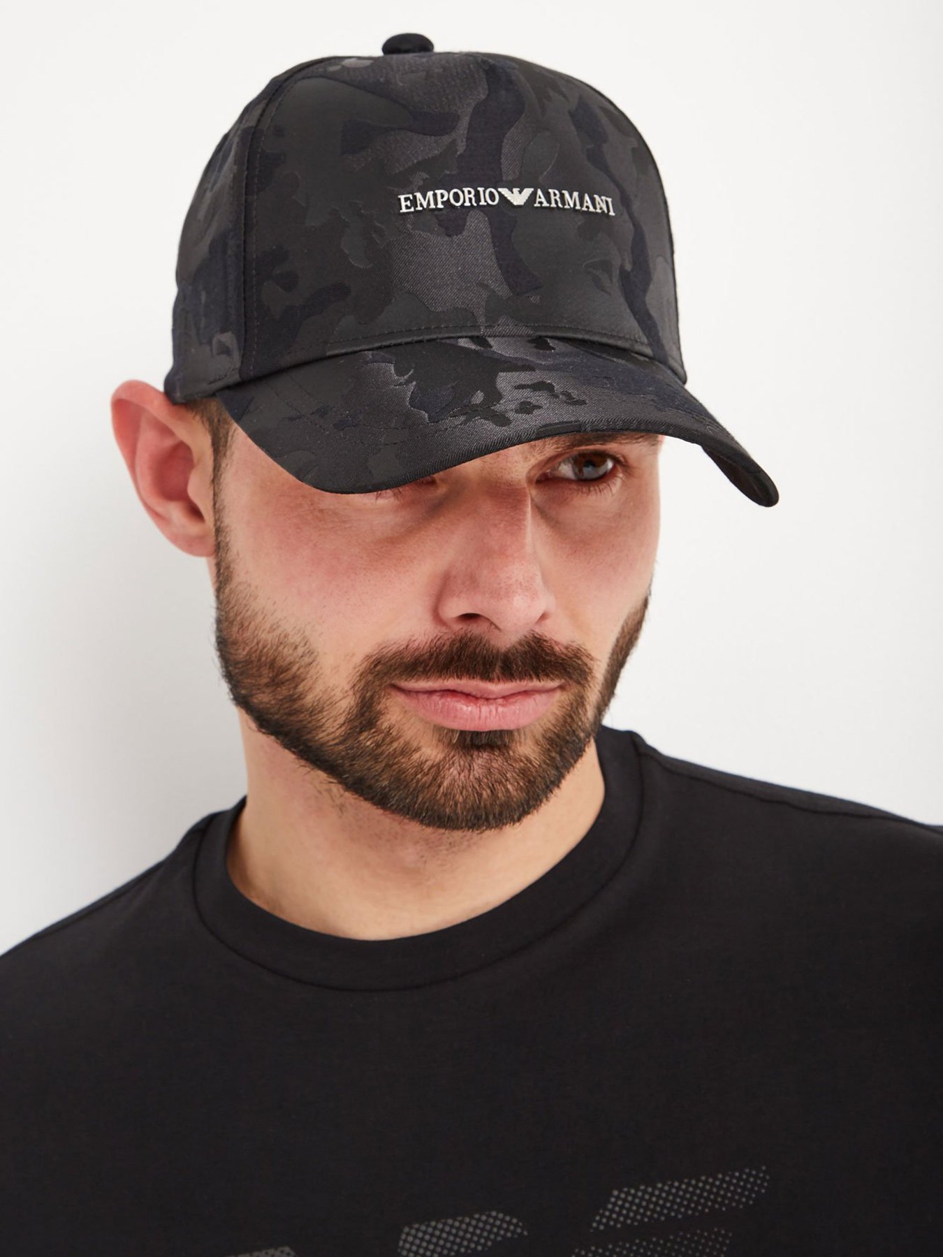 Кепка Emporio Armani модель 627565-1P555-00120 Кепка Emporio Armani модель 627565-1P555-00120 Фото