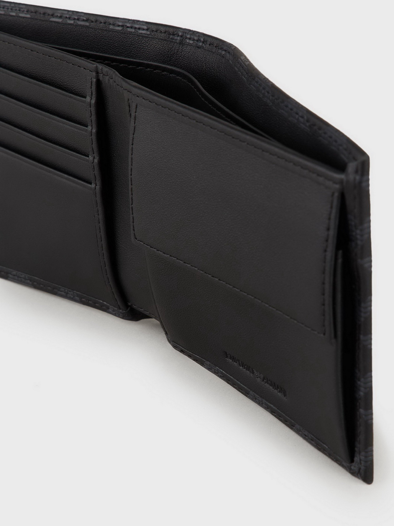 Кошелек Emporio Armani модель YEM122-YTO2J-84284 Фото