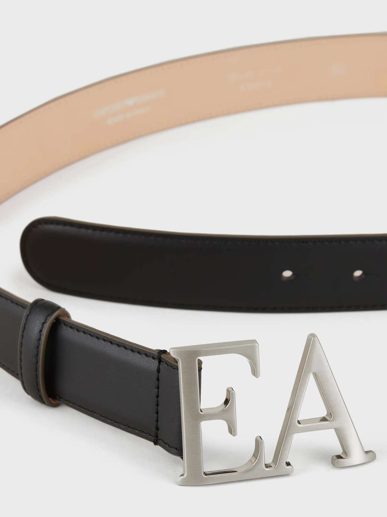 Ремінь Emporio Armani модель Y3I273-Y483E-80001 Фото