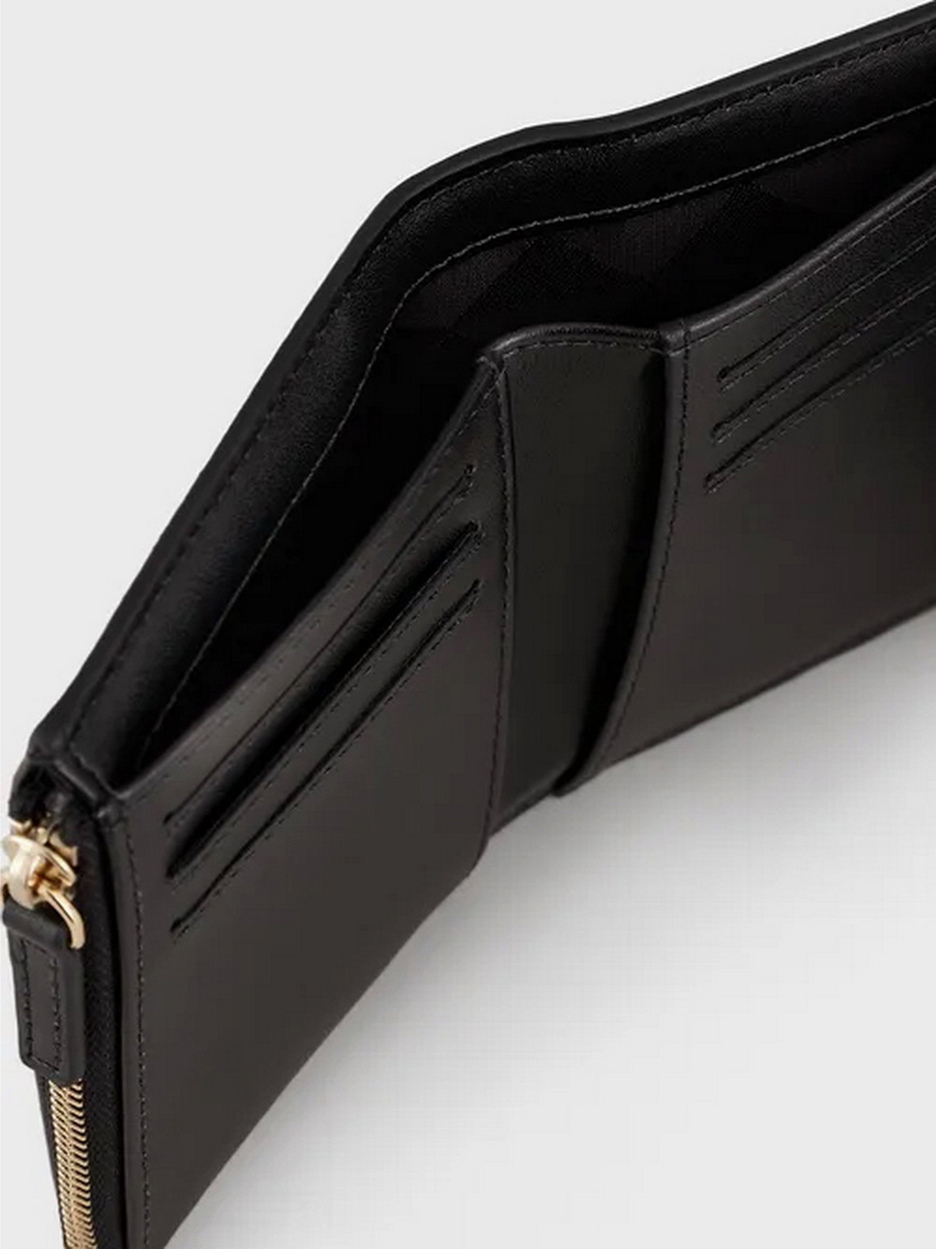 Гаманець Emporio Armani модель Y3H185-YH15A-81386 Фото