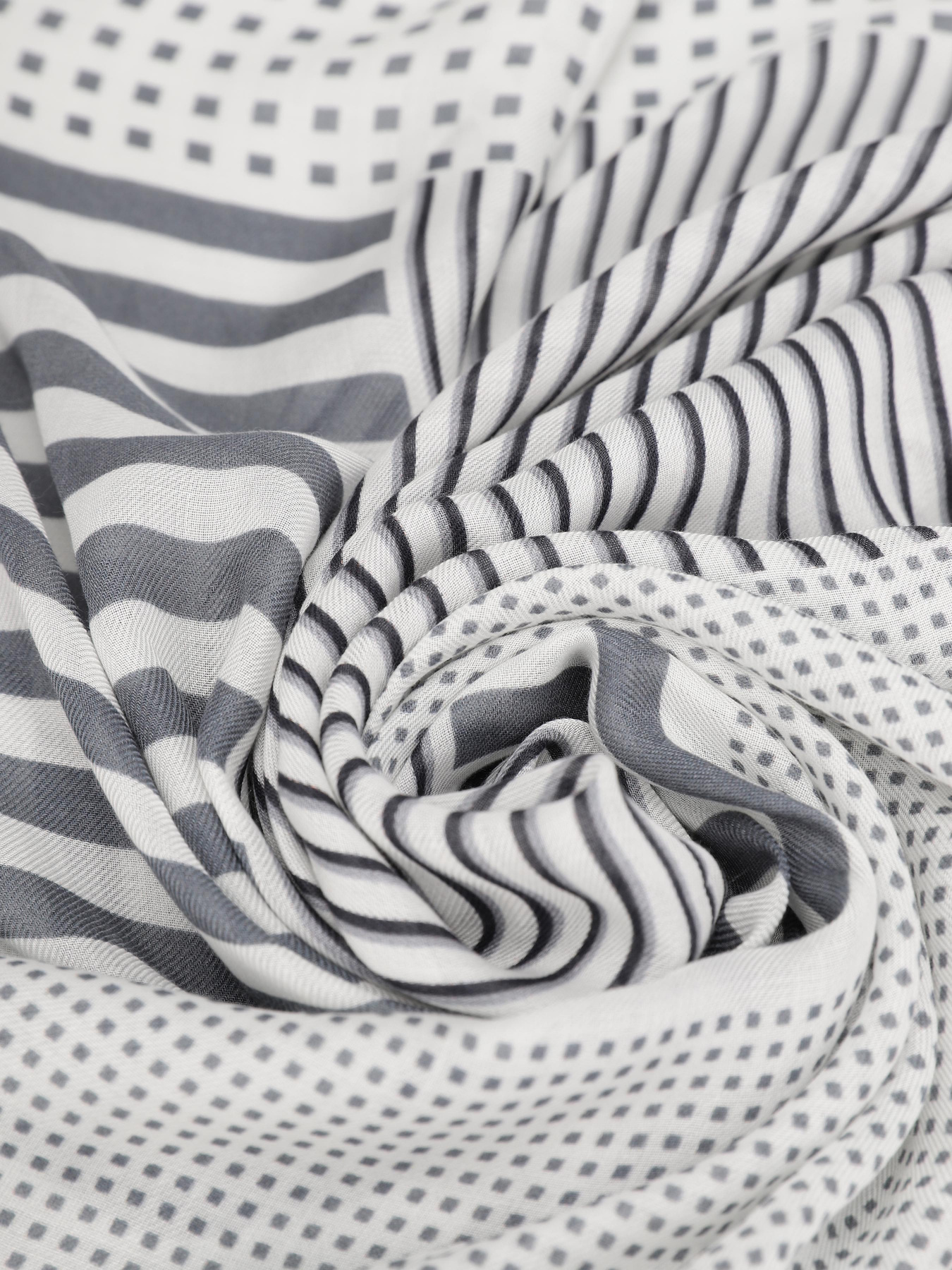 Шарф Emporio Armani модель 625212-3R342-00041 Фото